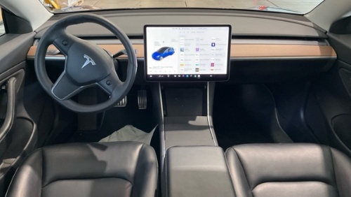Tesla Model 3 Navi LED Pano Leder Kamera 5