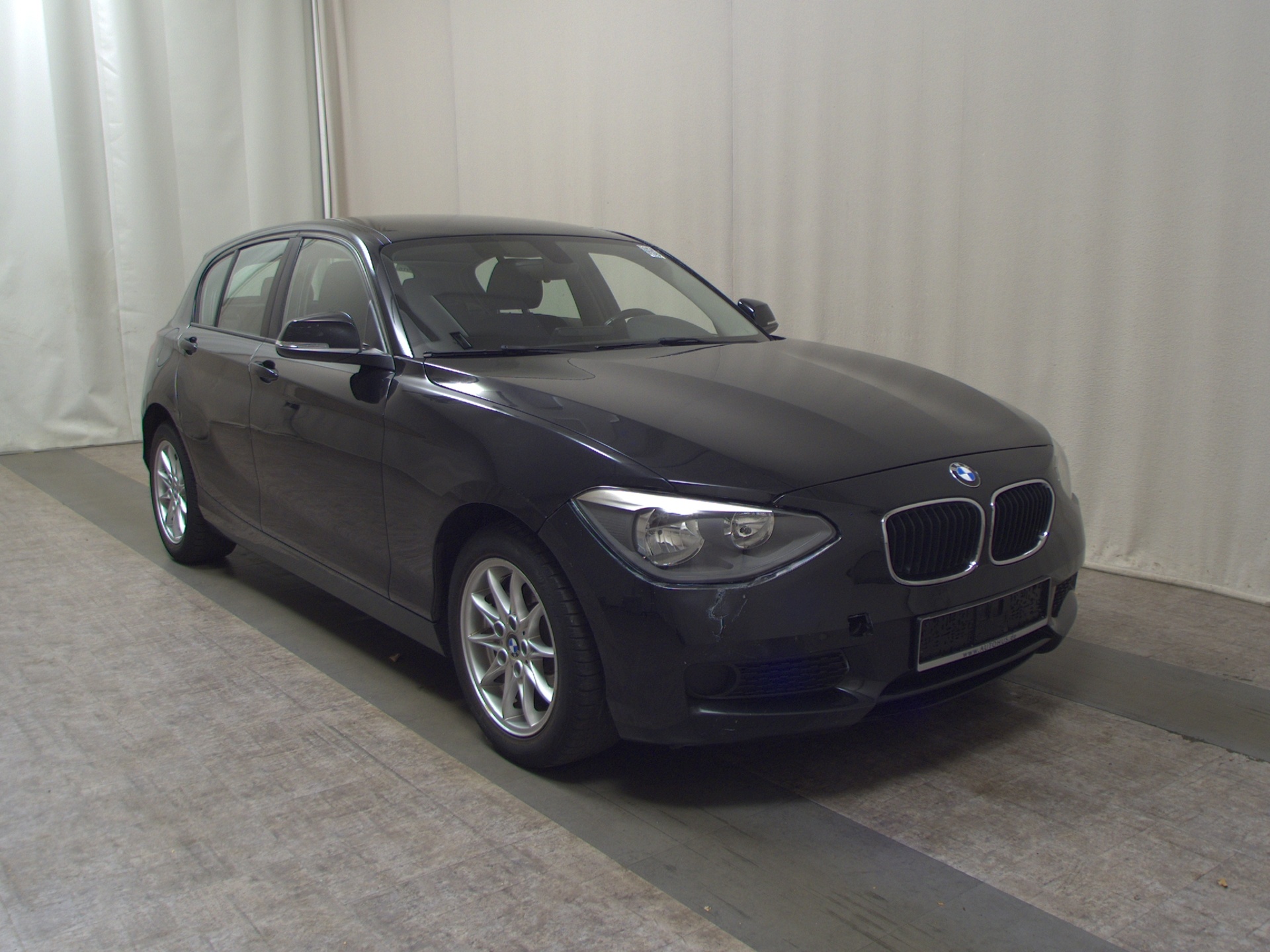 BMW 114d Shz PDC 3