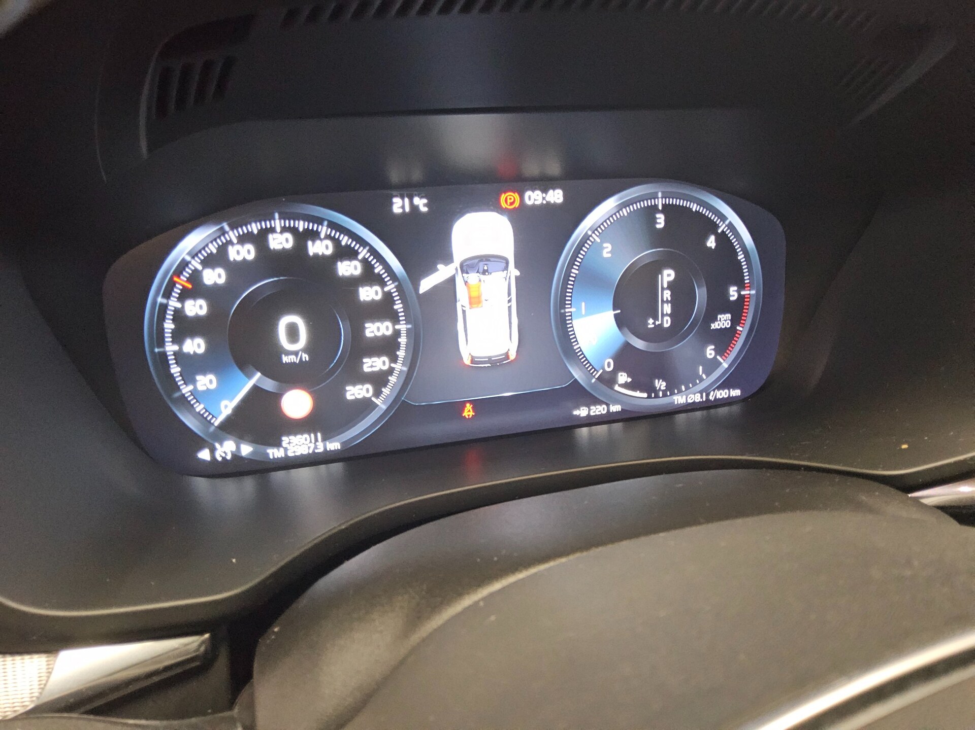 Volvo XC60 D4 R-Design T-Leder Navi LED Pano HuD H-K 10
