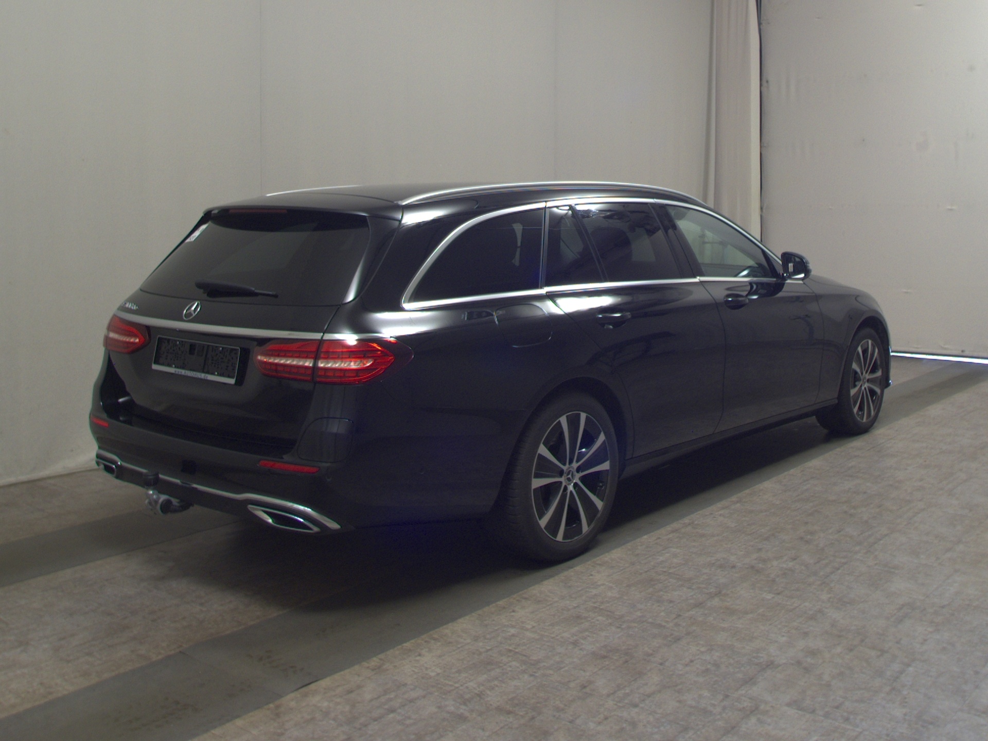 Mercedes-Benz E 300 T de Avantgarde T-Leder Navi LED Wide RfK 4