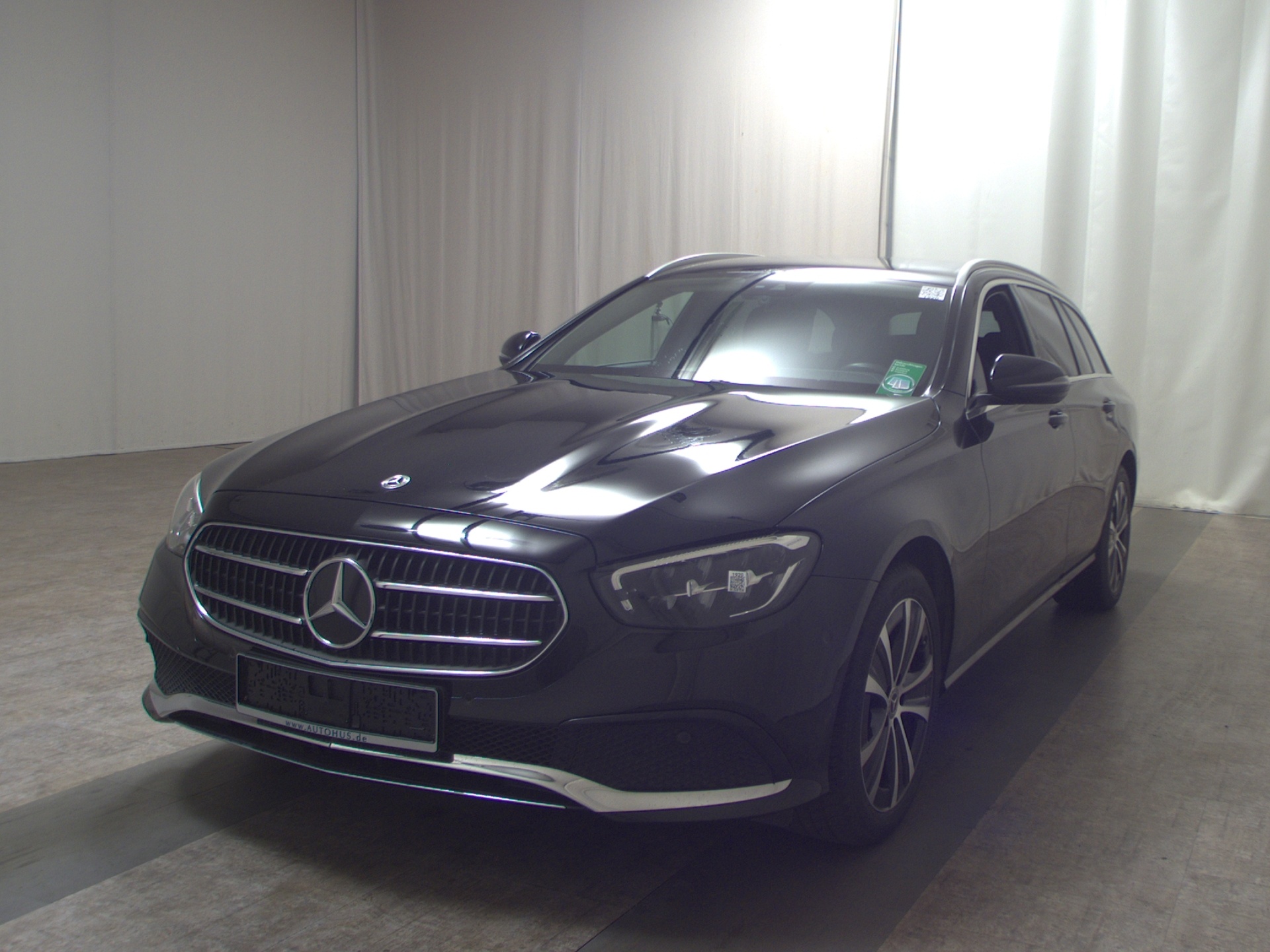 Mercedes-Benz E 300 T de Avantgarde T-Leder Navi LED Wide RfK 2
