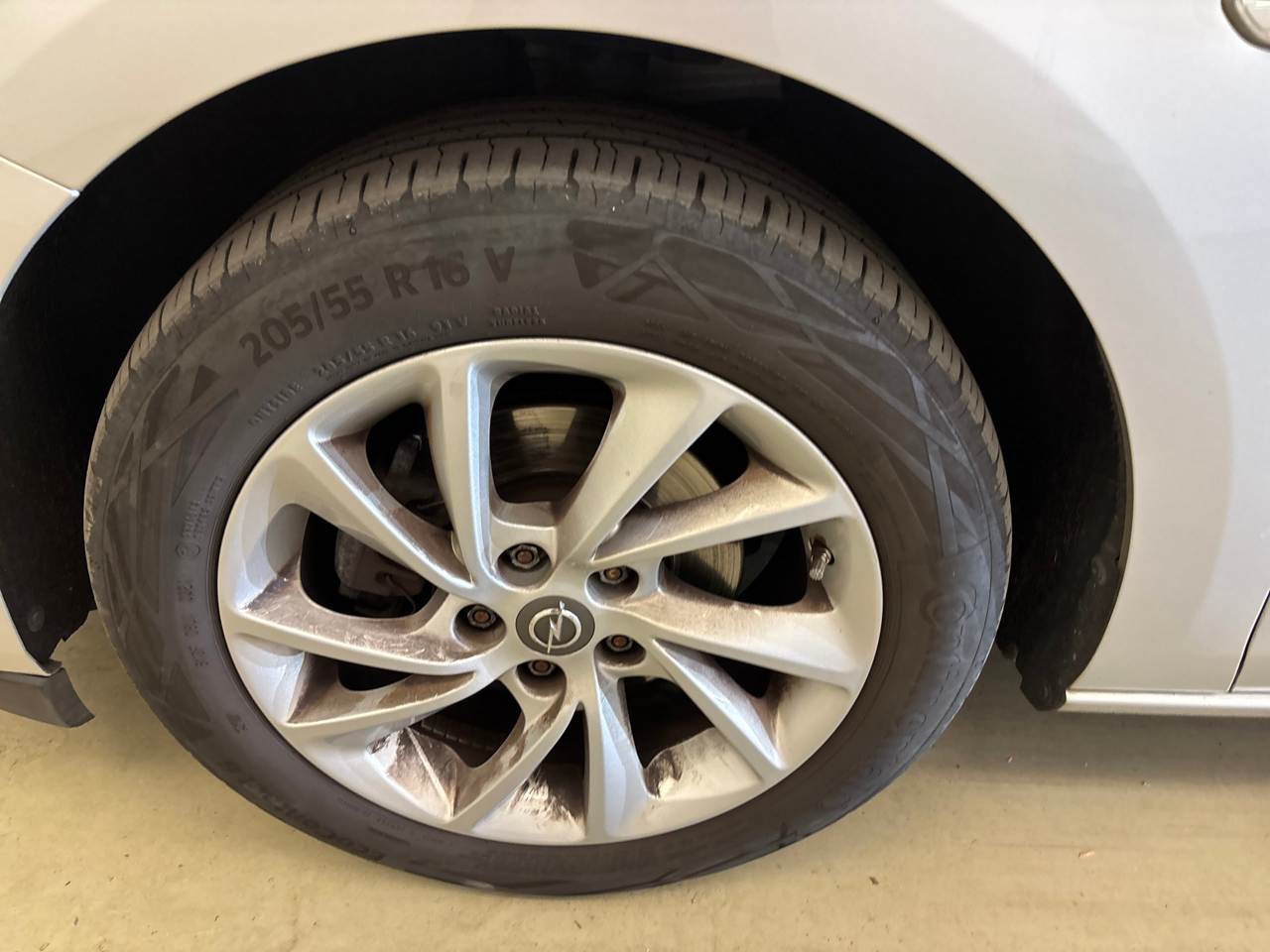 Opel Astra ST 1.5 D Elegance NAVI LED AHK 11