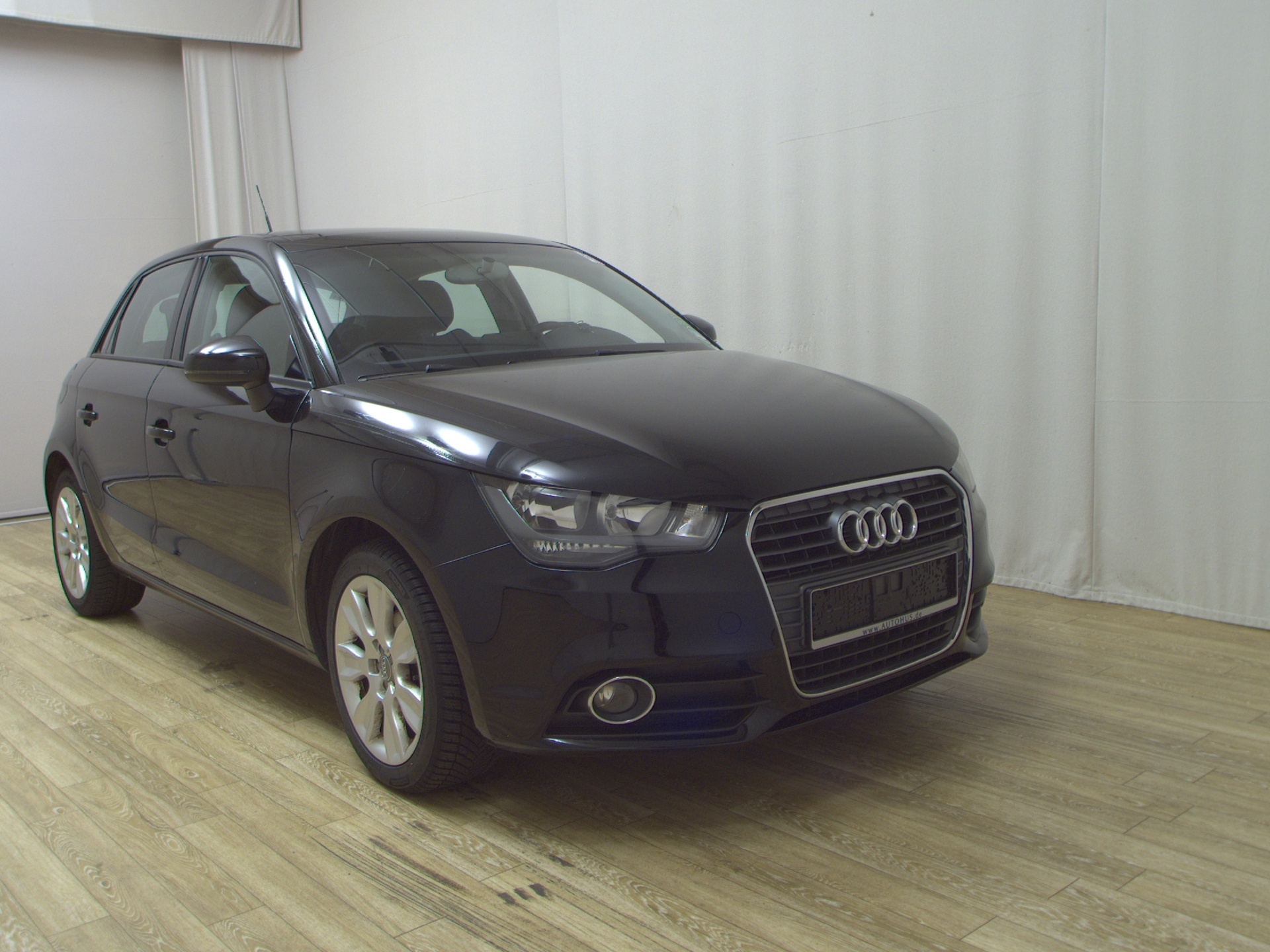 Audi A1 Sportback 1.2 TFSI Ambition Nav Pano HU 02/27 3