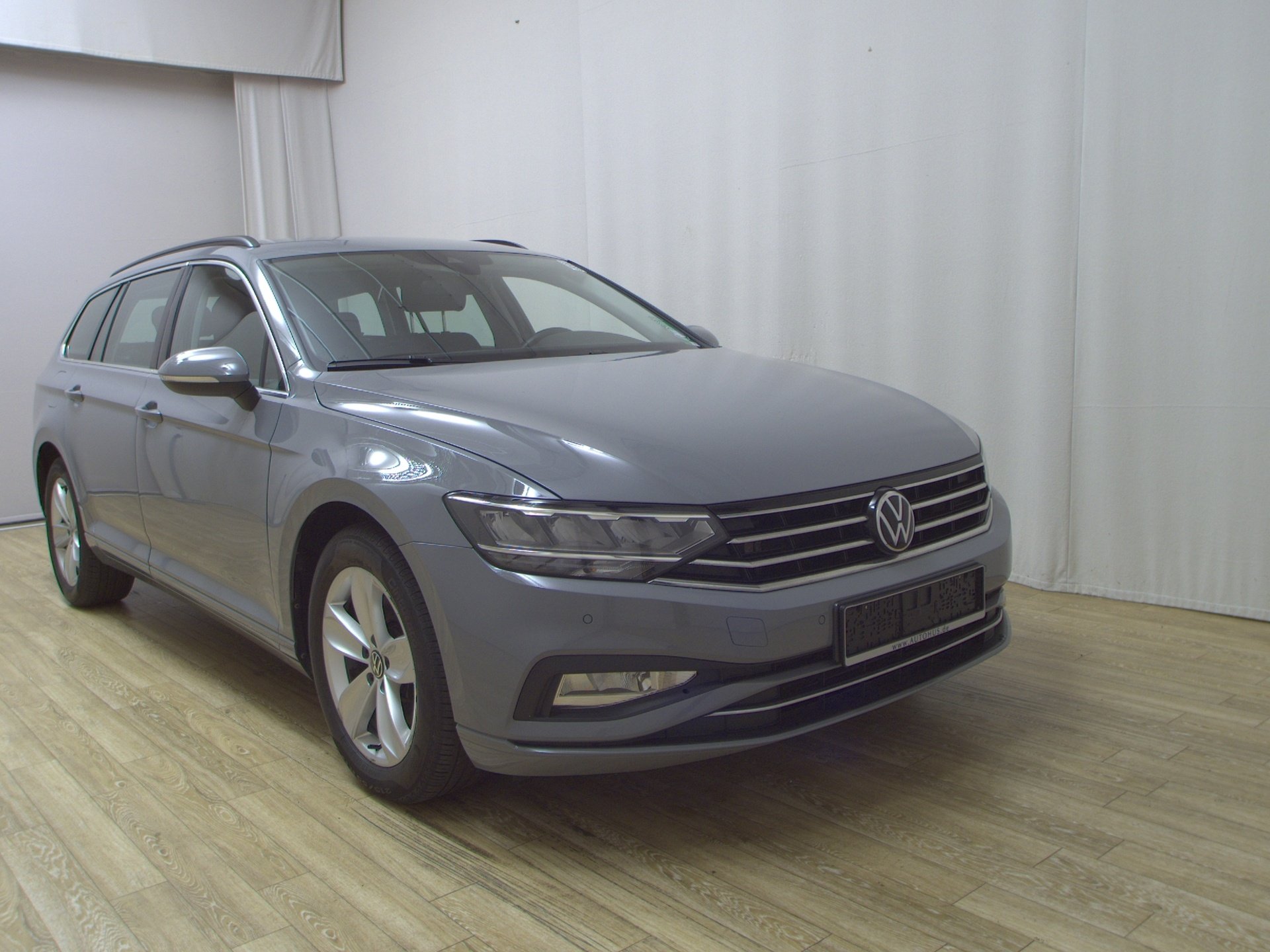 Volkswagen Passat Var. 2.0 TDI Business Navi LED Shz RFK 3