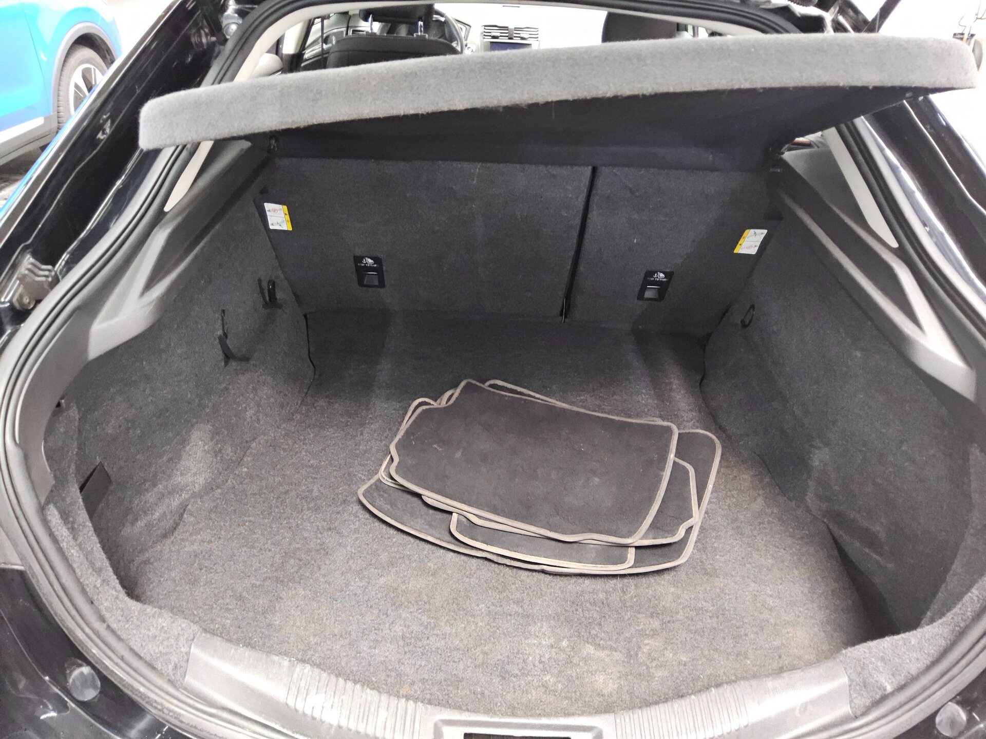 Ford Mondeo 2.0 EB Titanium -Getriebeschaden- 11