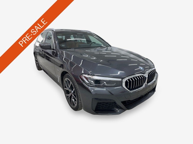 BMW 530e Touring M-Sport T-LEDER SPORTSITZE KLIMAAUT LED RADIO 2