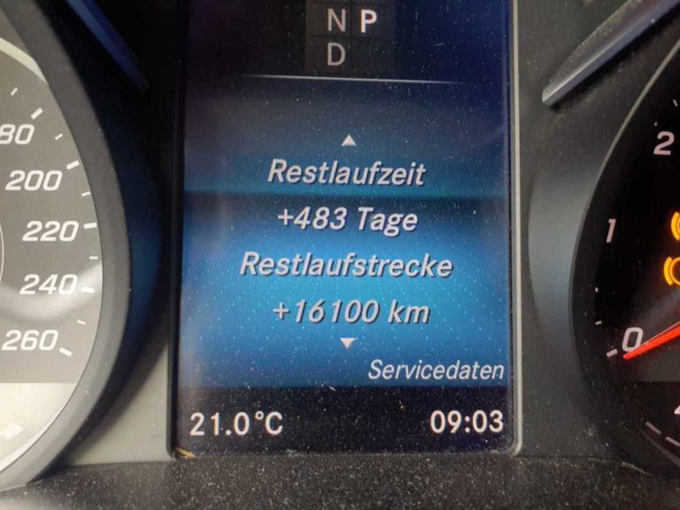 Mercedes-Benz V 250 d 4MATIC 7-SITZE NAVI RFK AHK 8