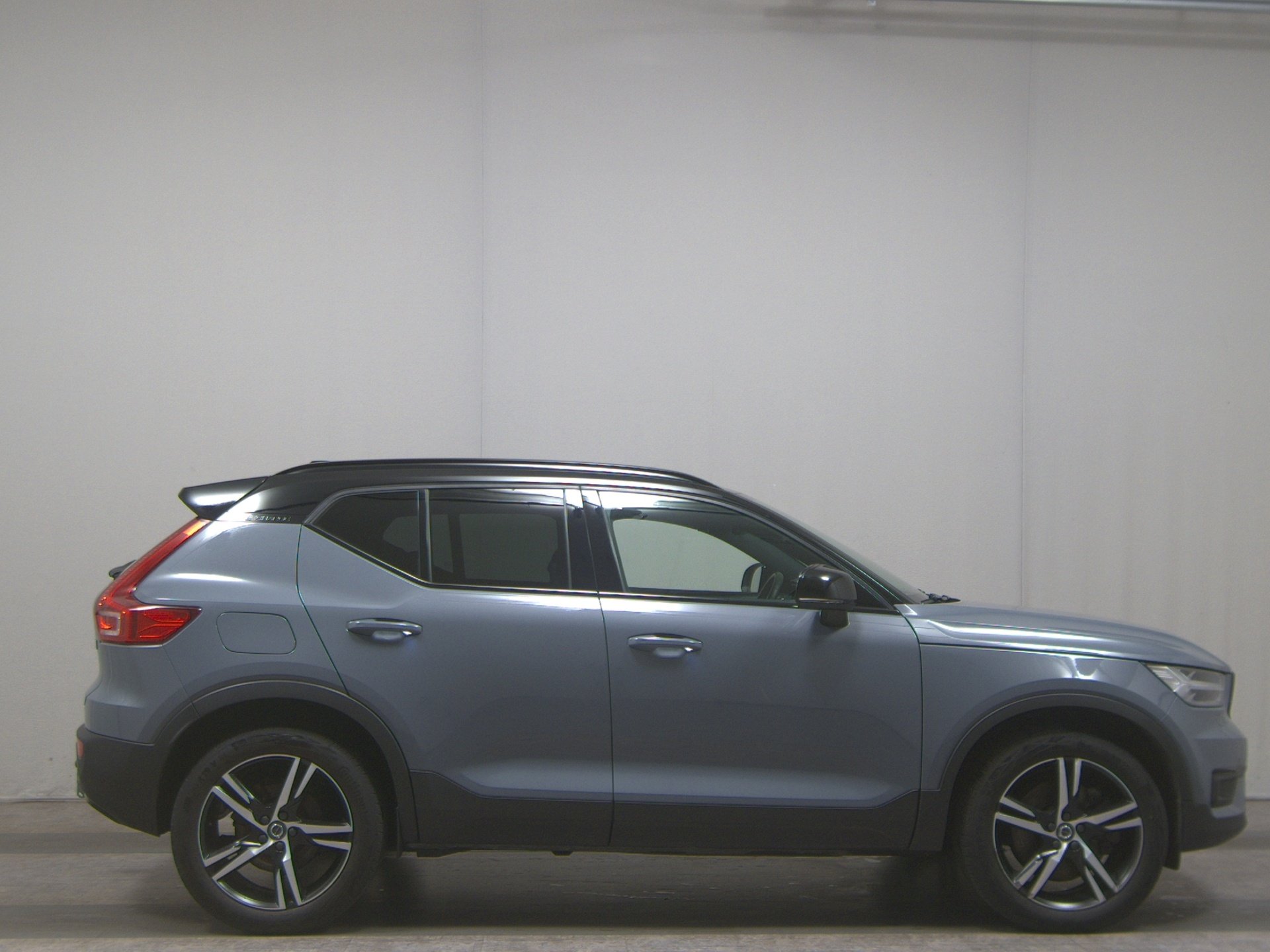 Volvo XC40 T5 Recharge R-Design Leder Navi LED RFK H-K