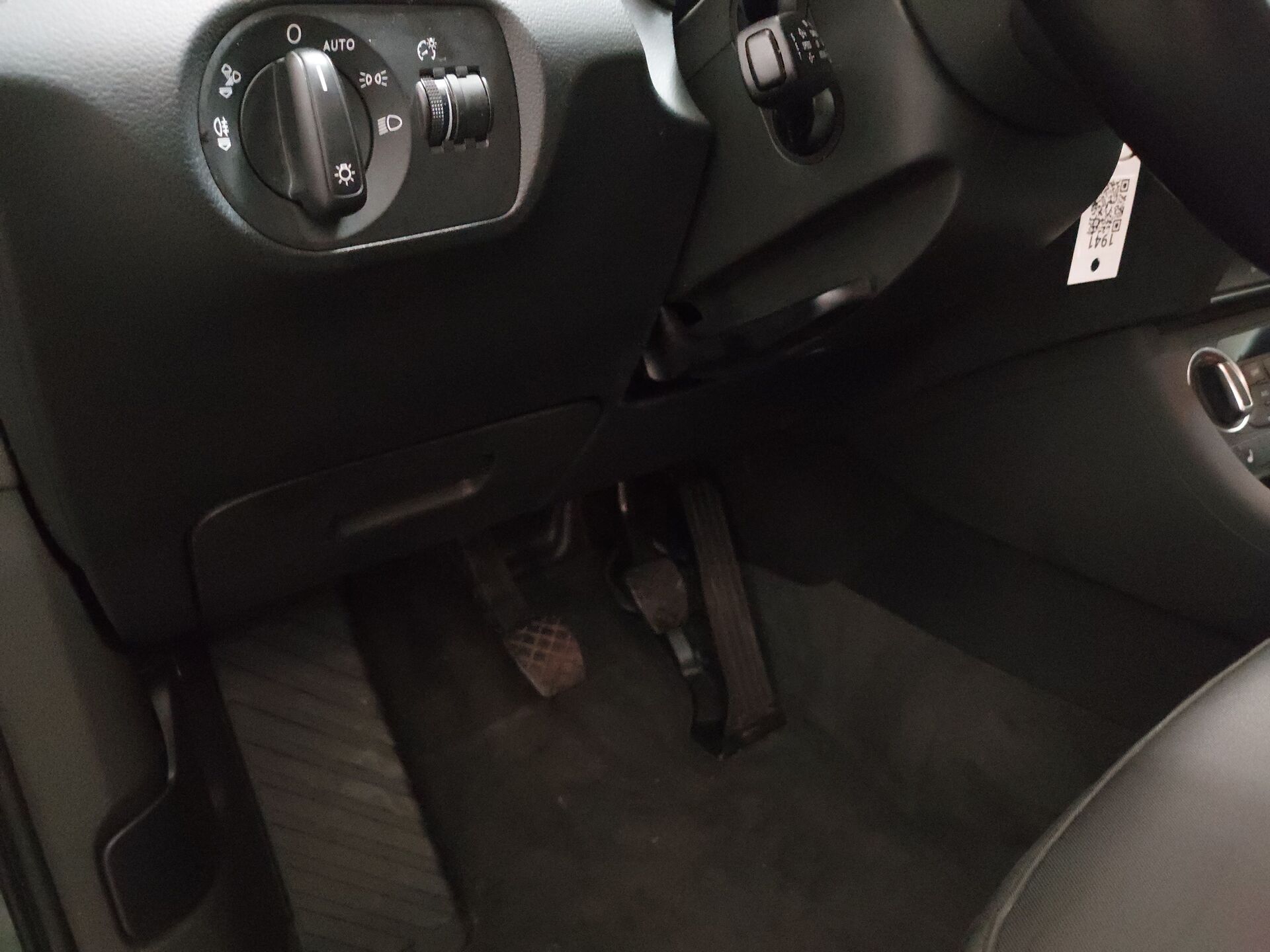 Audi Q3 1.4 TFSI NAVI KLIMAAUT XENON TEMPO MFL 9