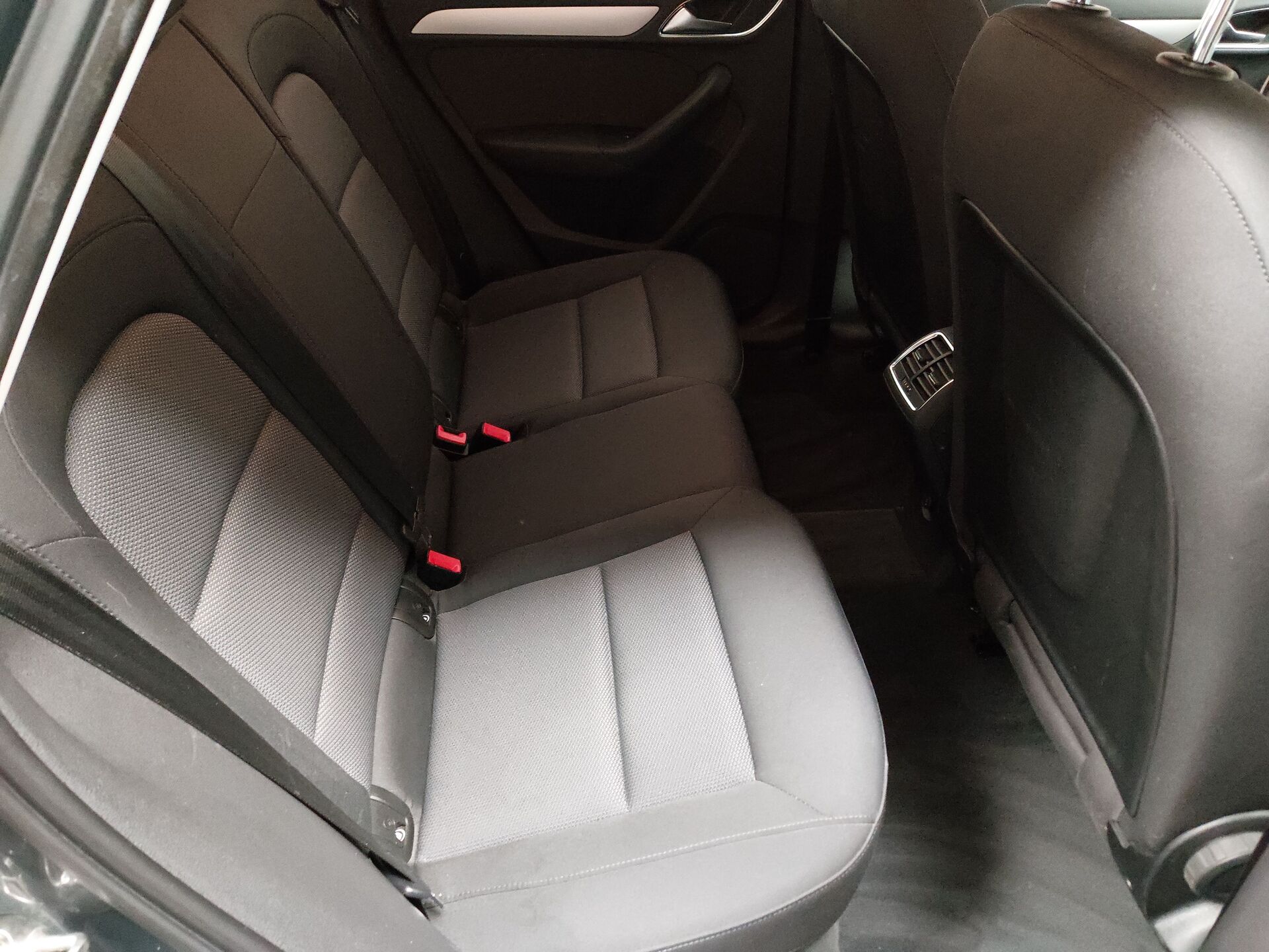 Audi Q3 1.4 TFSI NAVI KLIMAAUT XENON TEMPO MFL 13