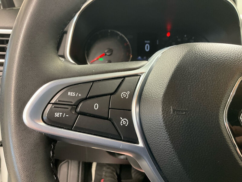 Renault Clio 0.9 TCe 100 Navi LED 9