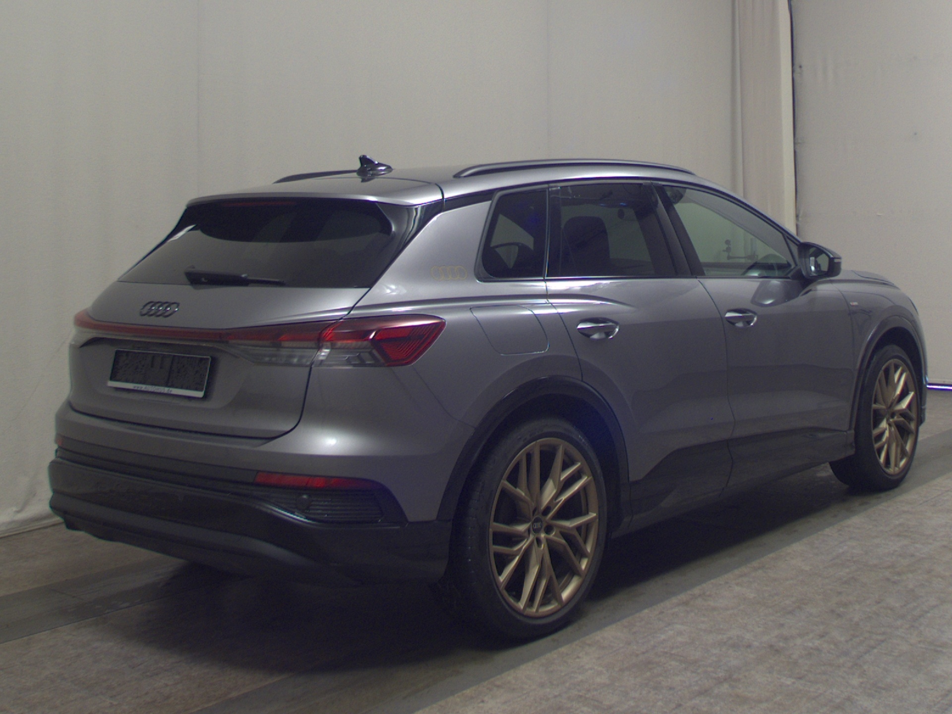Audi Q4 e-tron 40 Leder Navi LED vc+ Pano HuD RfK ACC 4