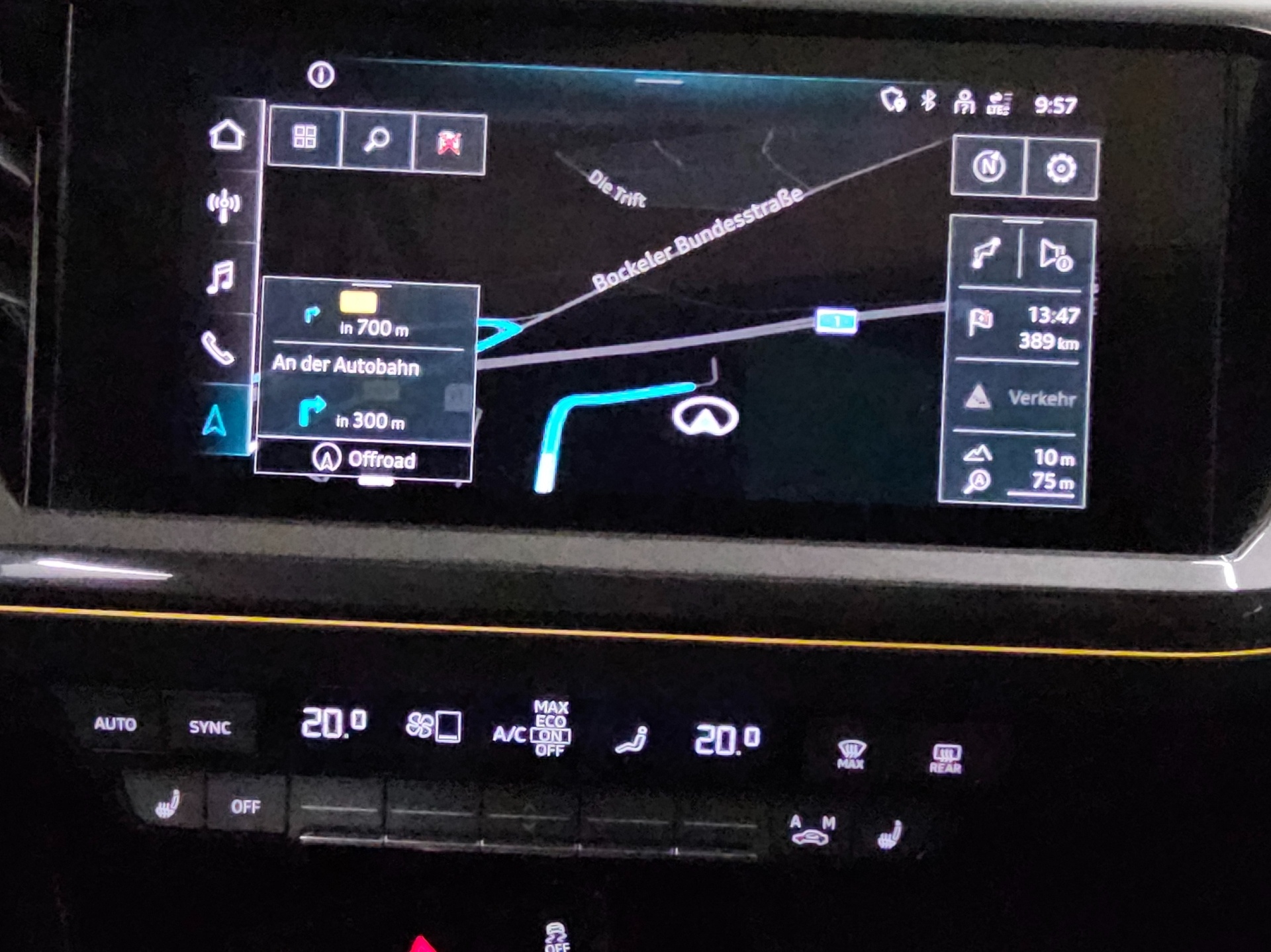 Audi Q4 e-tron 40 Leder Navi LED vc+ Pano HuD RfK ACC 7