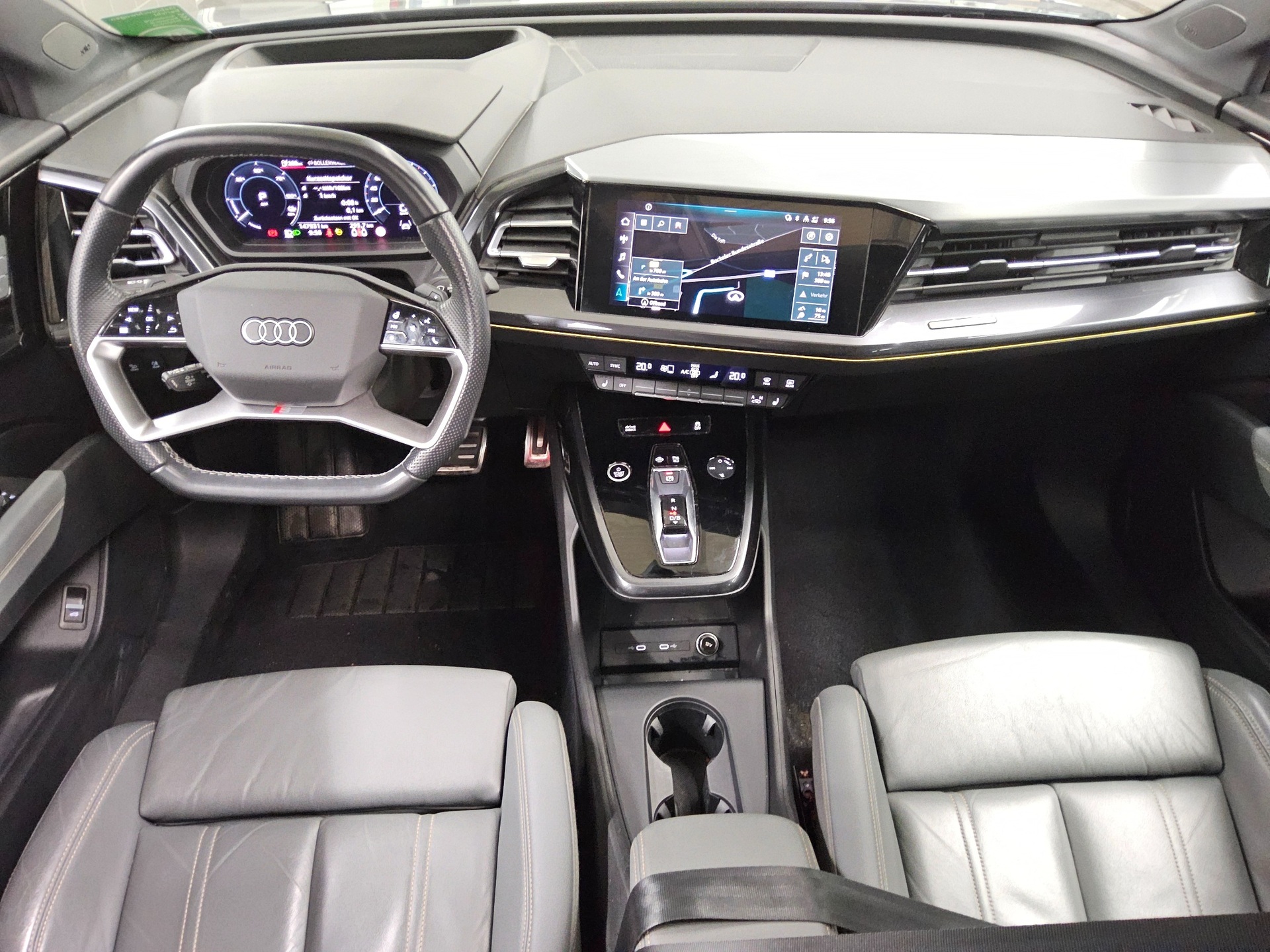 Audi Q4 e-tron 40 Leder Navi LED vc+ Pano HuD RfK ACC 5