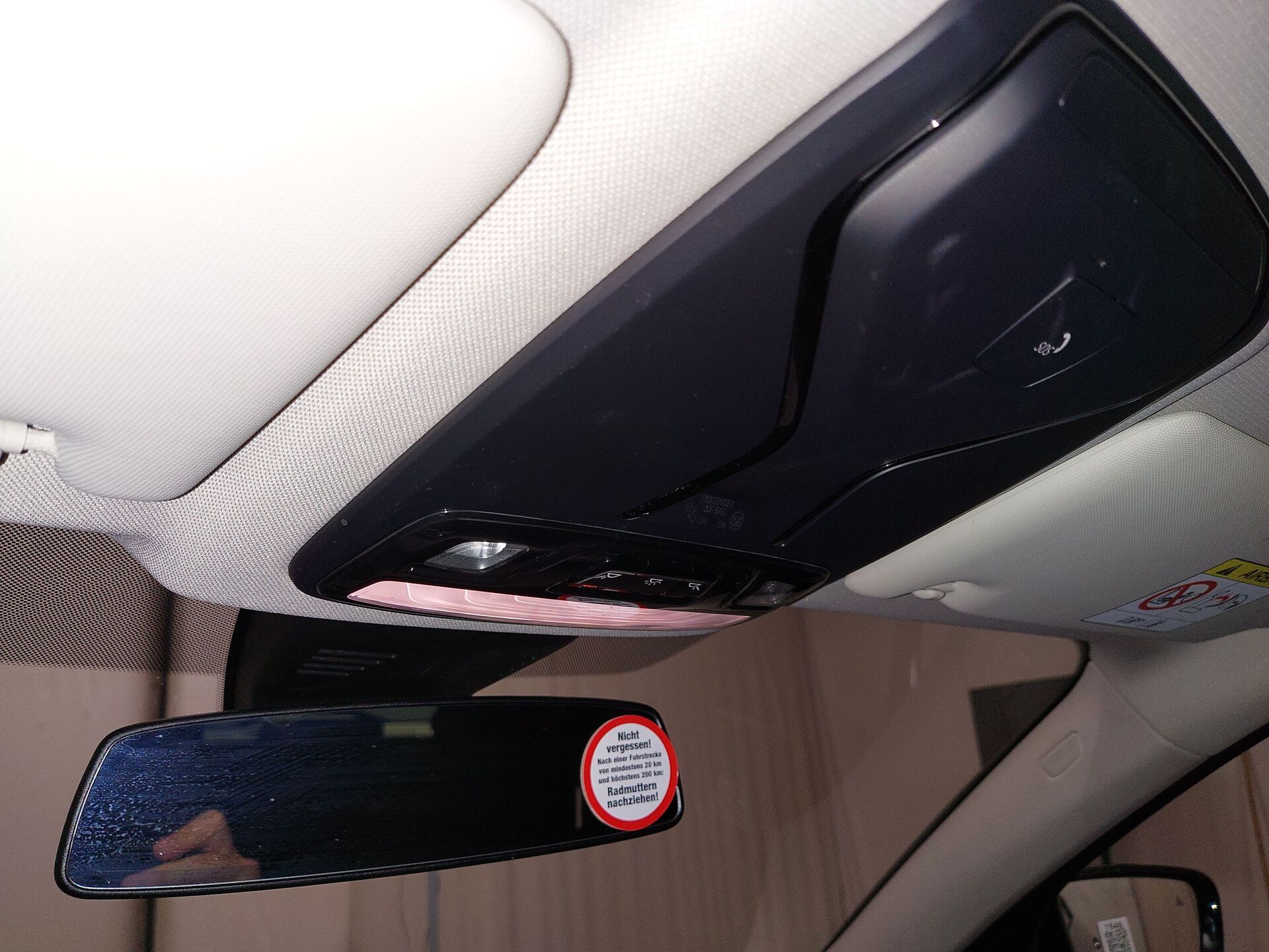 BMW 318iA Touring Navi LED Curved-Pro HuD RFK 20