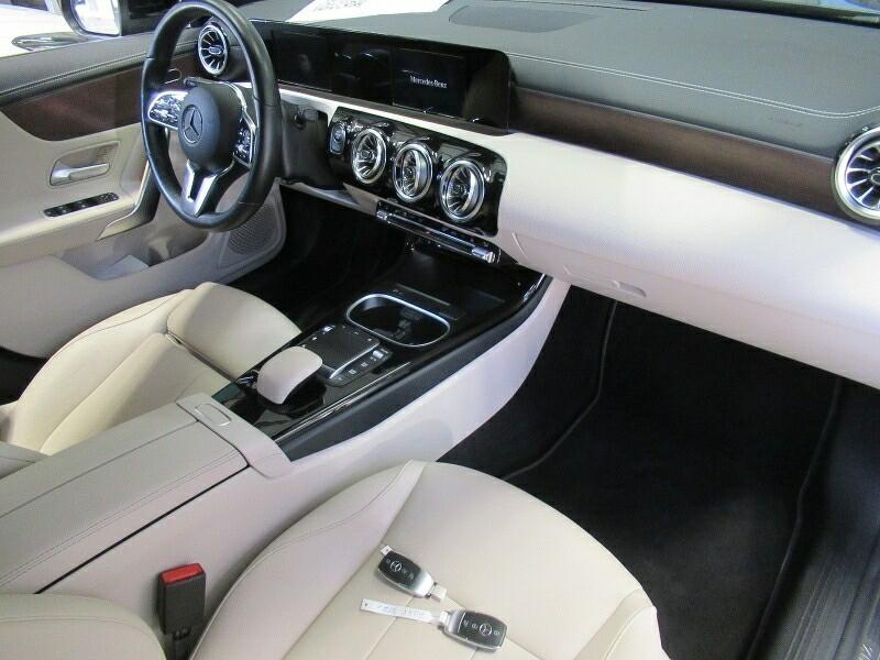 Mercedes-Benz CLA 250 Shooting Brake e Progressive NAVI LED Leder SHZ HUD 3