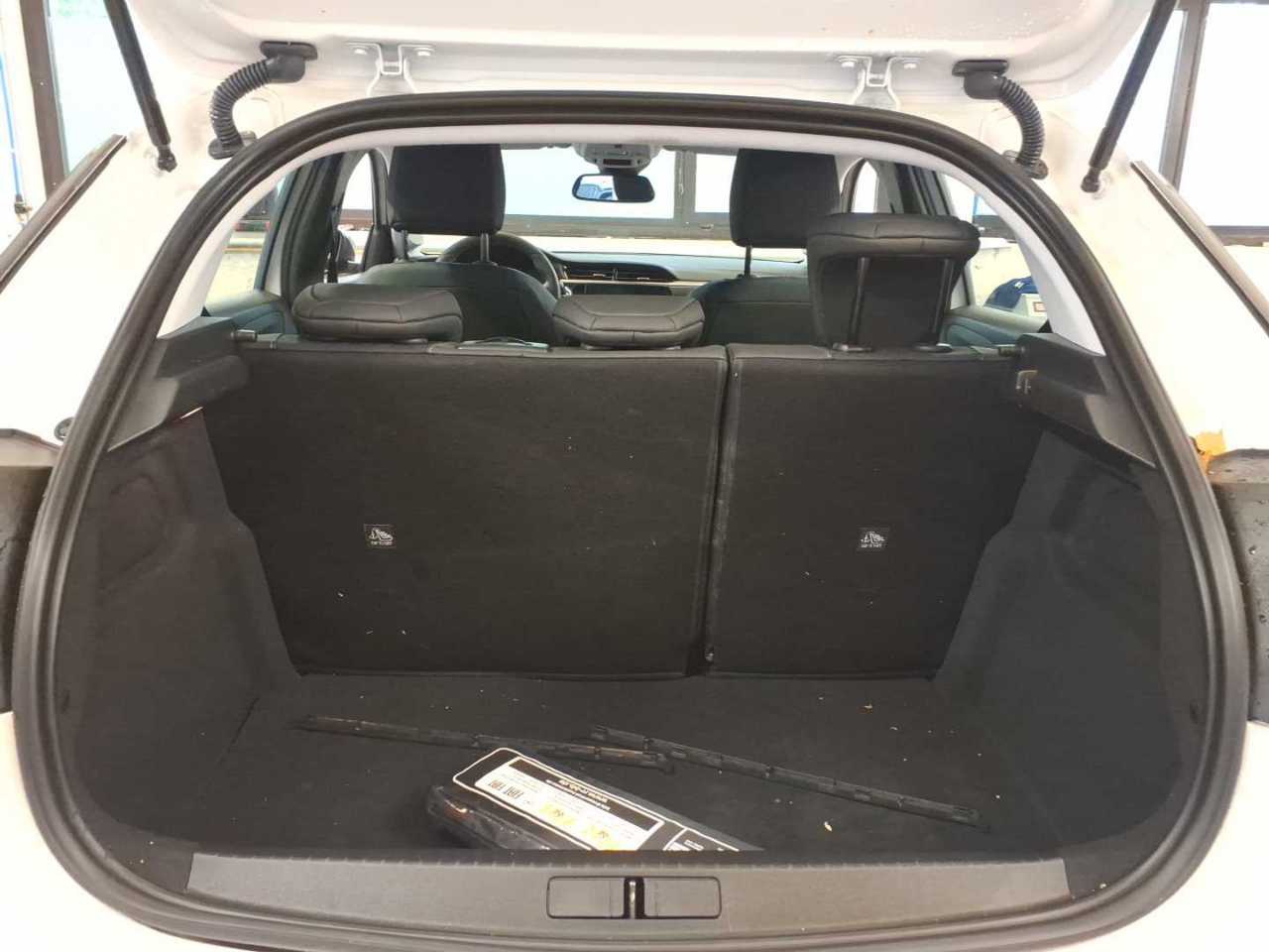 Opel Corsa-e Elegance LED SPURHALTE KEYLESS EL.SPIEGEL 11