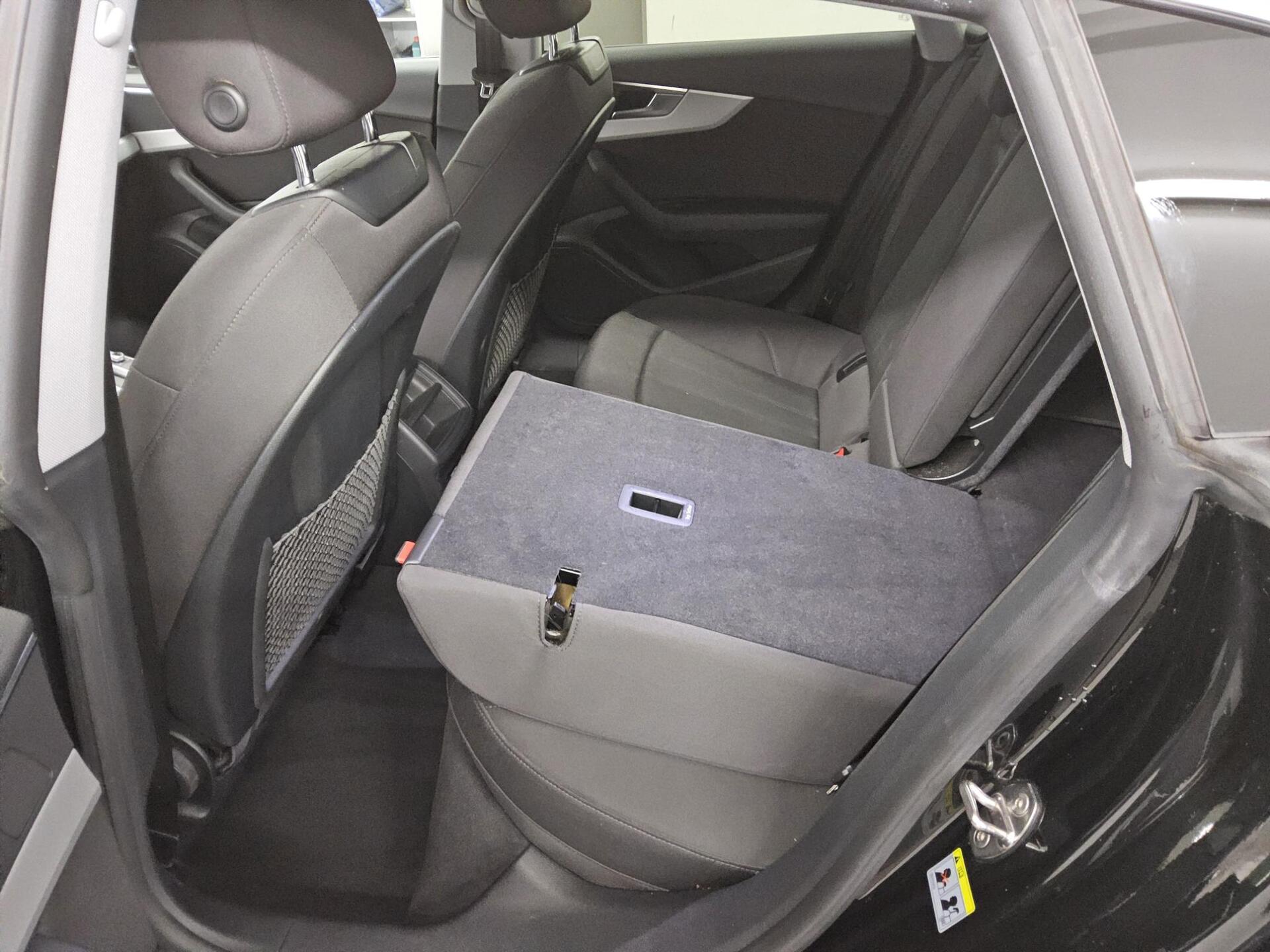 Audi A5 Sportback 40 TDI Navi LED Sound Shz PDC 12