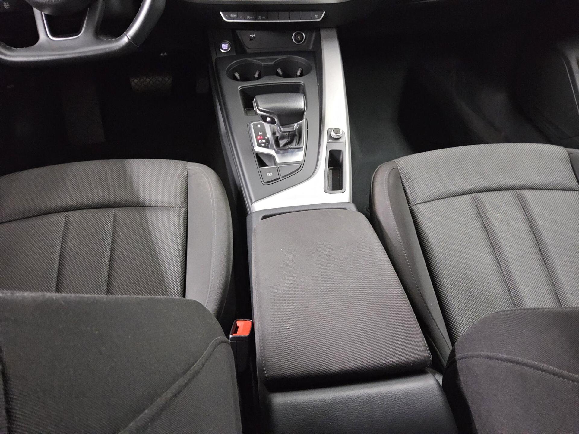 Audi A5 Sportback 40 TDI Navi LED Sound Shz PDC 6