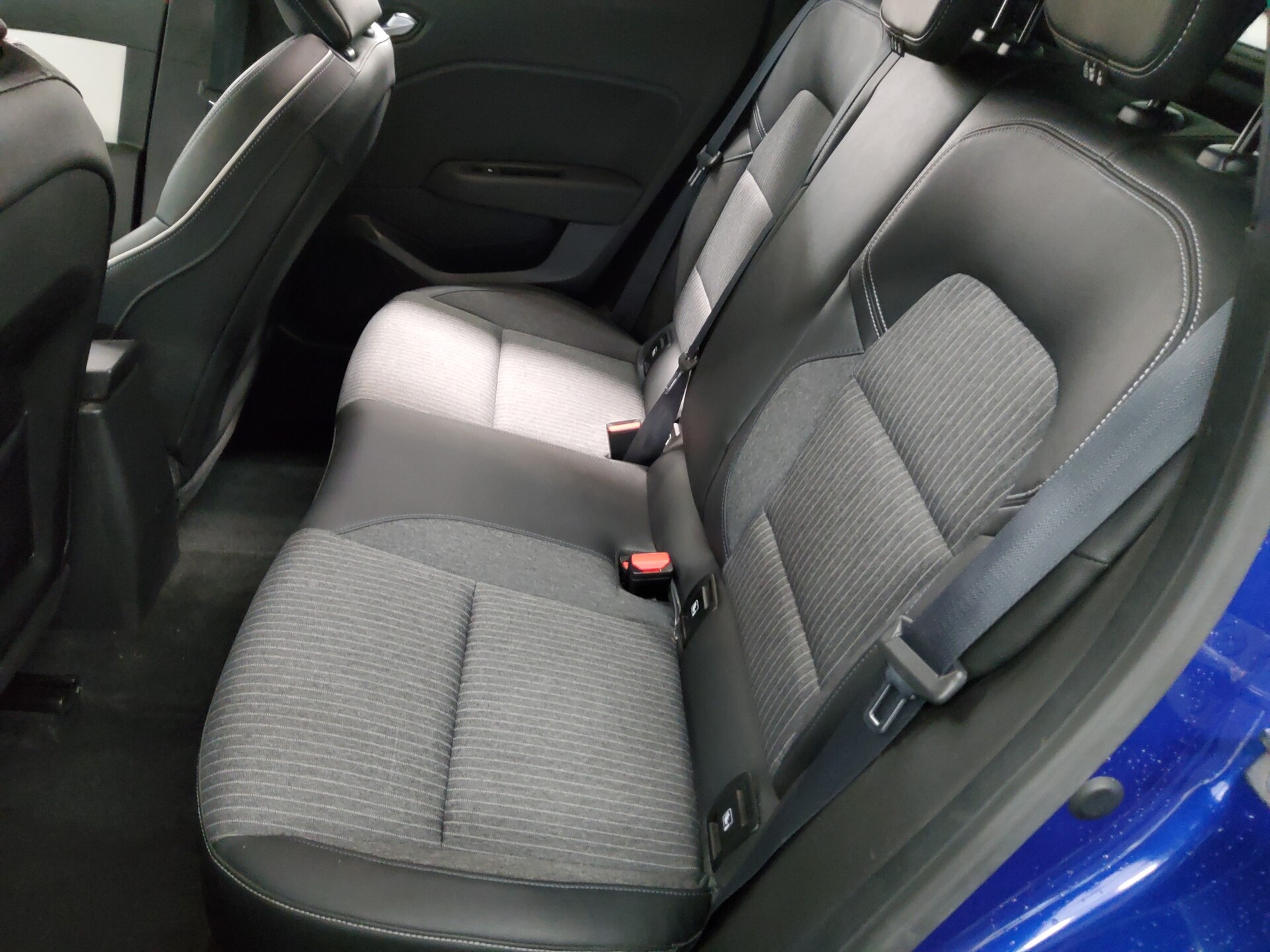 Renault Clio 1.0 T-Leder Navi PDC LED RfK 13