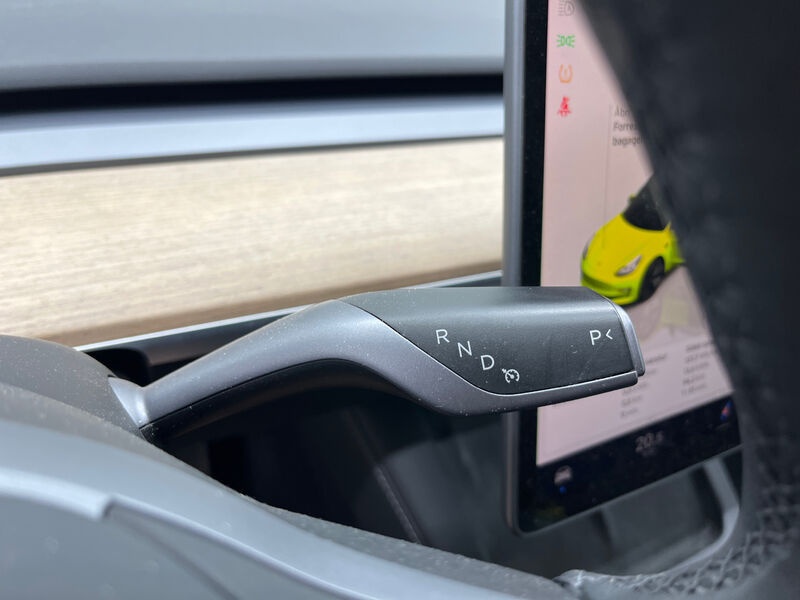 Tesla Model 3 Leder Navi LED 9