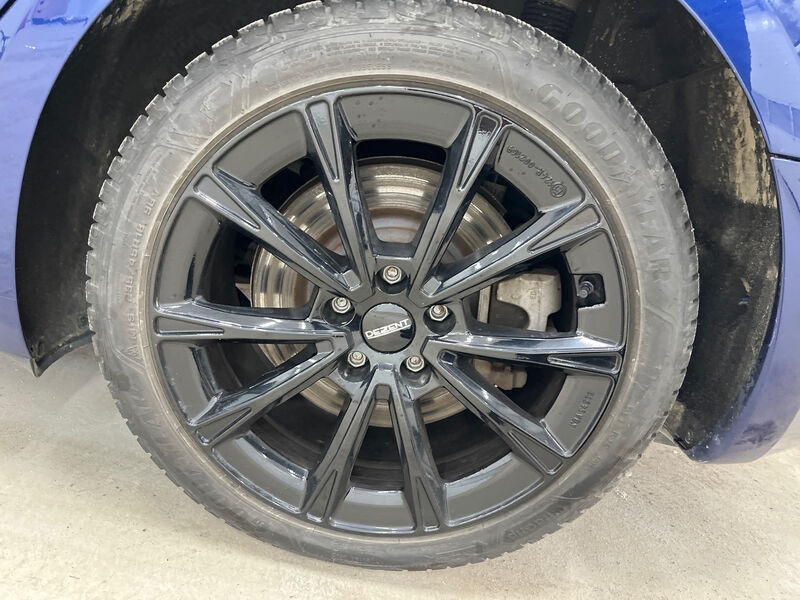 Tesla Model 3 Leder Navi LED 12