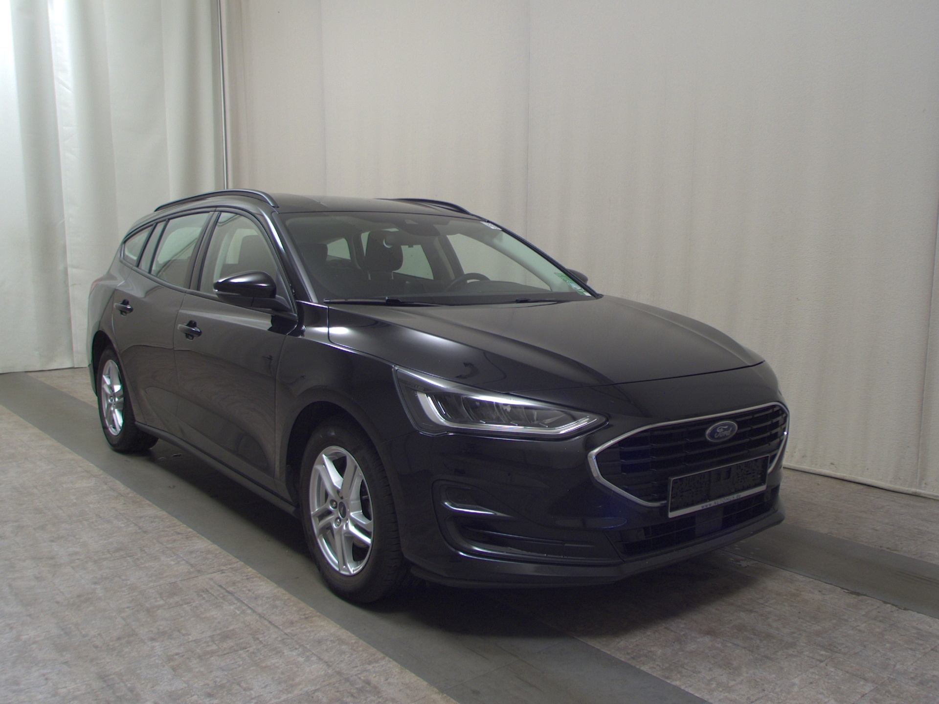 Ford Focus Turnier 1.5 EB Cool&Connect Navi LED 3