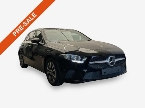 Mercedes-Benz A 200 d Style Navi MBUX Pano Leder Dist 2