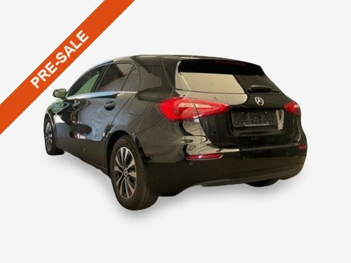 Mercedes-Benz A 200 d Style Navi MBUX Pano Leder Dist 4