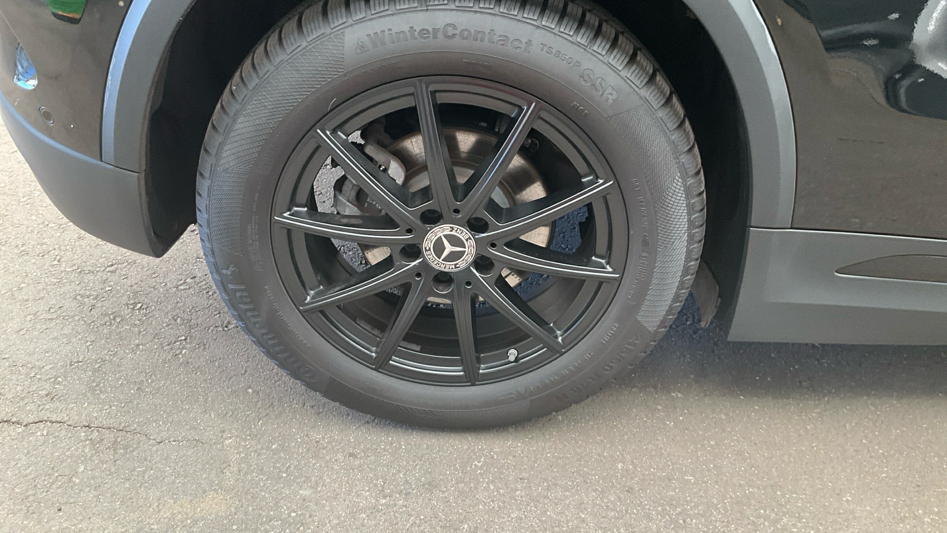 Mercedes-Benz GLA 200 d AMG-Line NAVI KLIMAAUT SHZ PDC LED 12