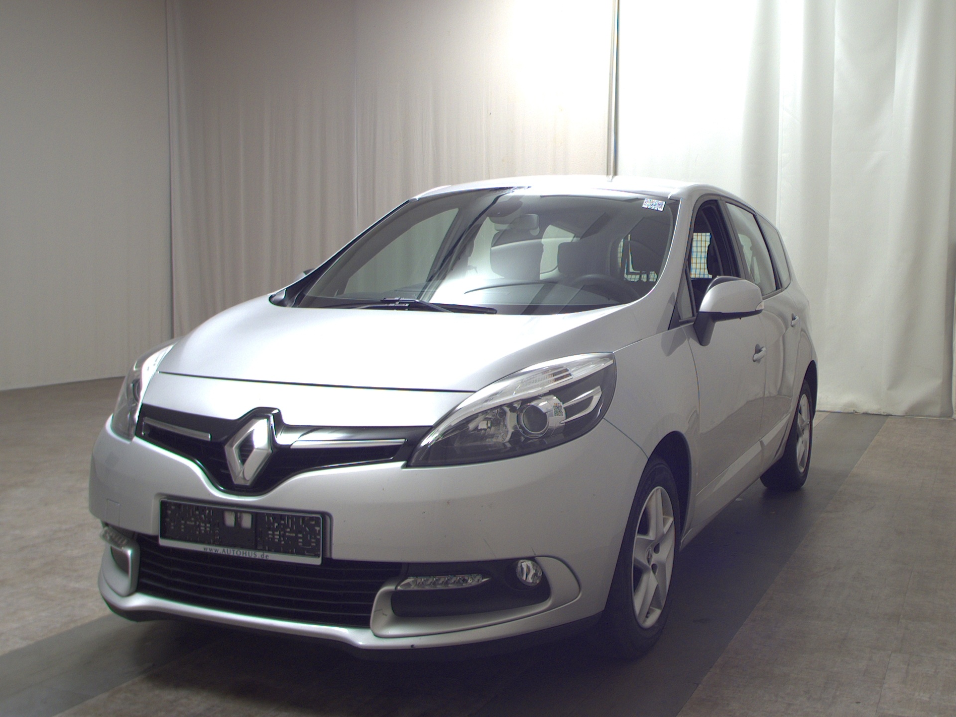 Renault Scenic 1.5 dCi Expression Navi AHK HU 06/28 2