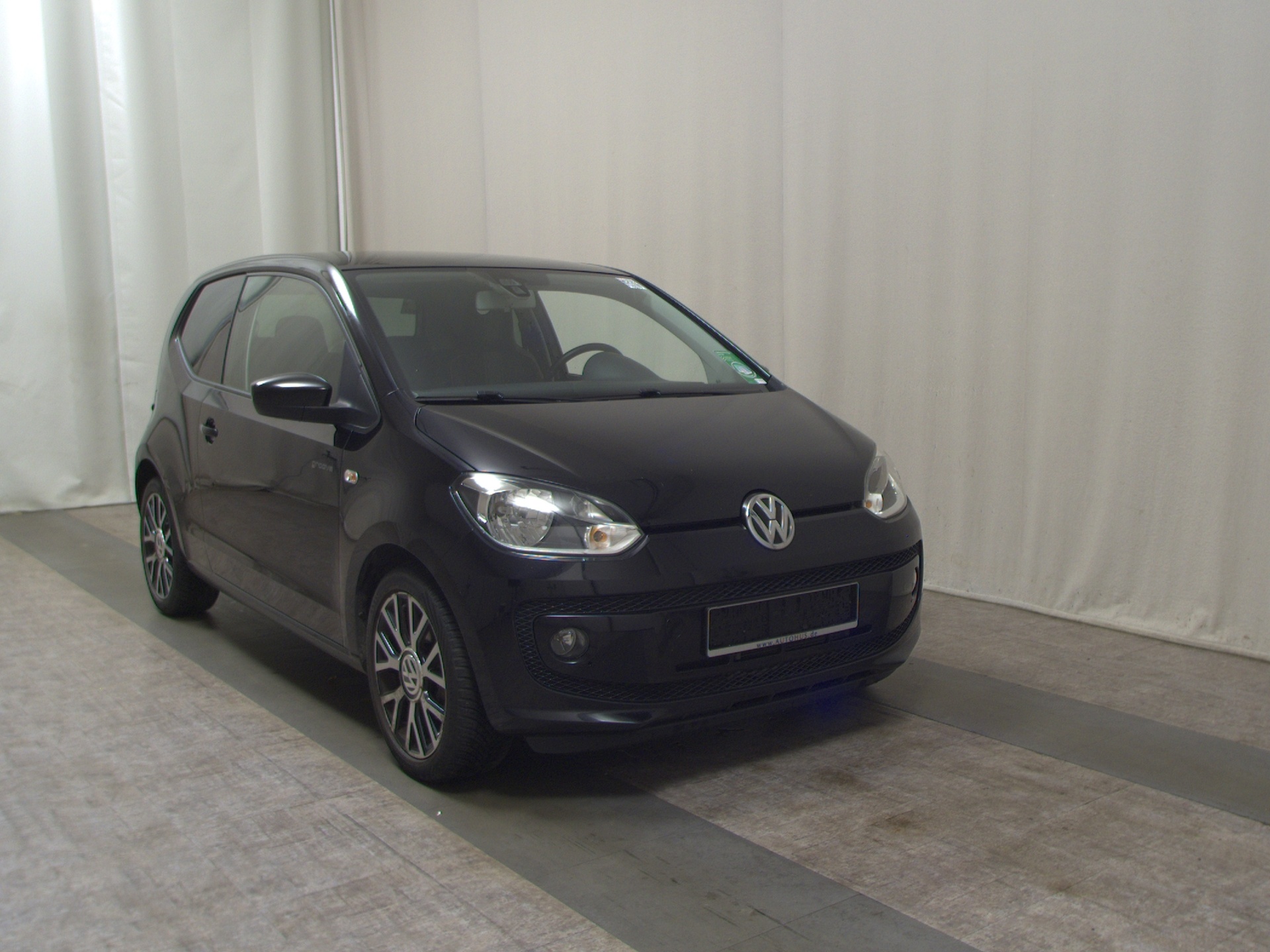 Volkswagen up! T-Leder Navi Shz Sound PDC Tempomat 3