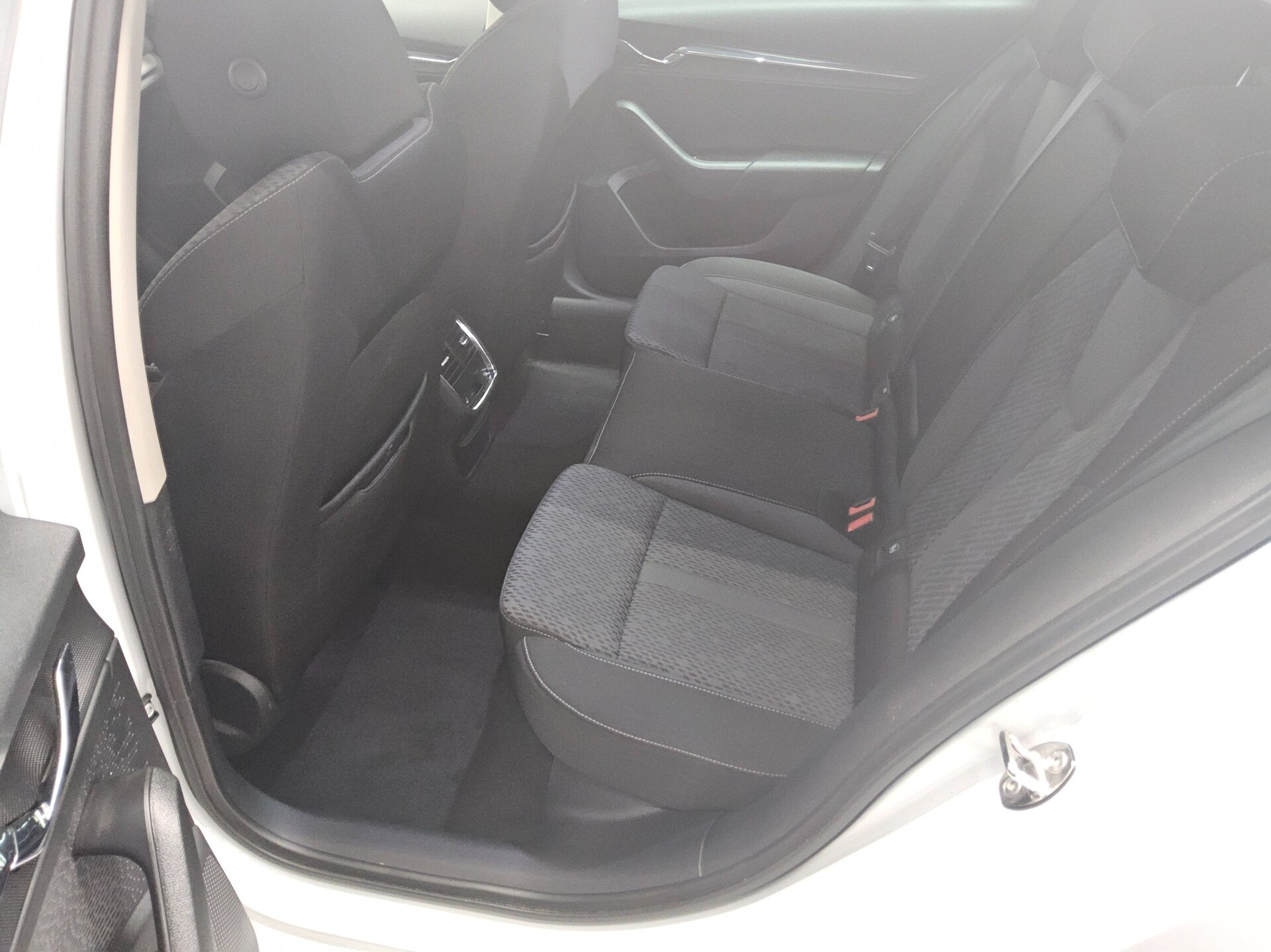 Skoda Octavia Kombi 1.4 TSI iV Style Navi LED Virtual 13