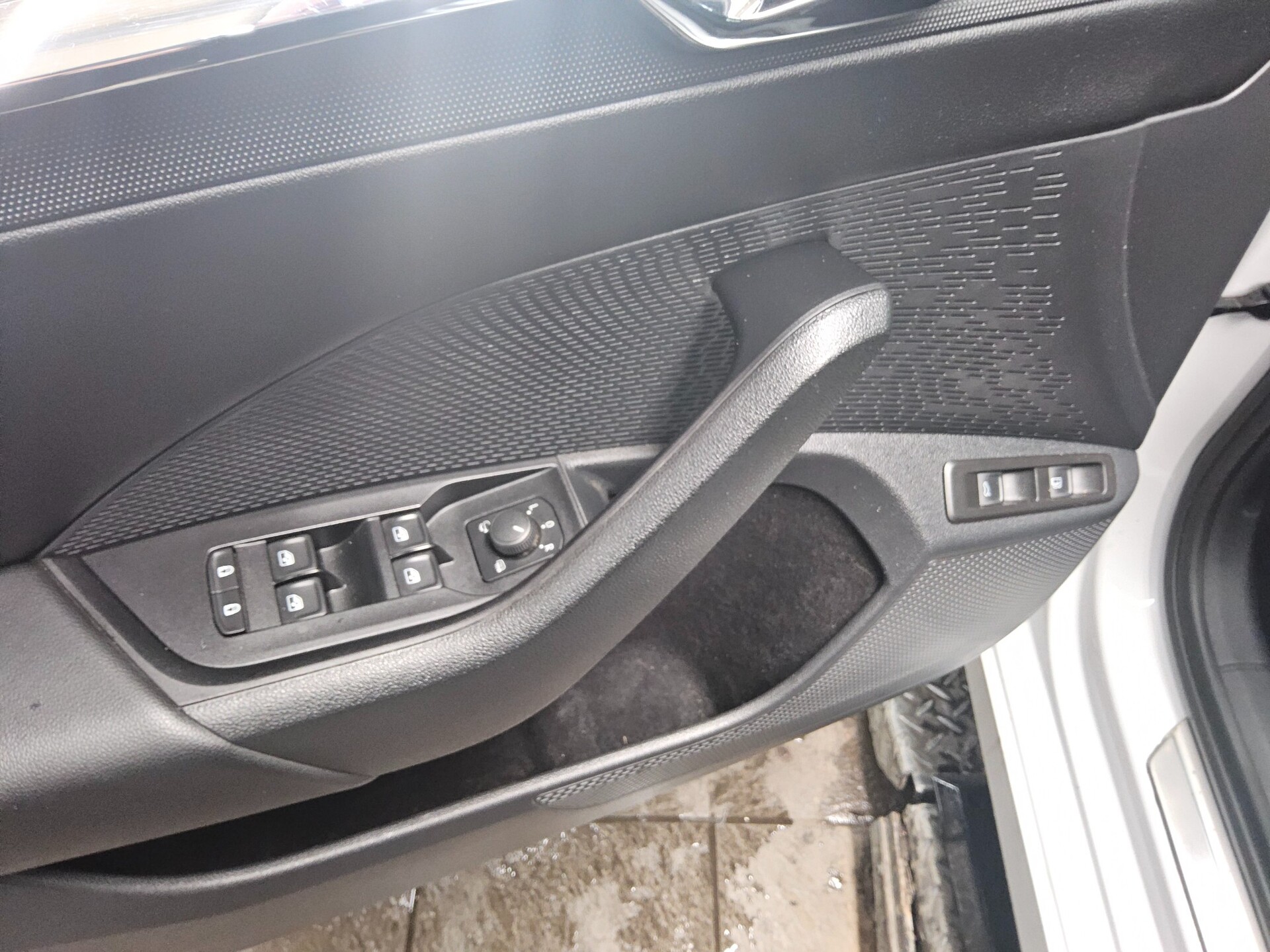 Skoda Octavia Kombi 1.4 TSI iV Style Navi LED Virtual 10