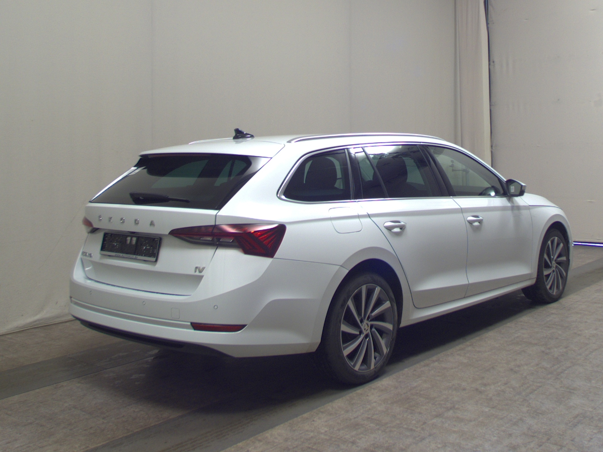 Skoda Octavia Kombi 1.4 TSI iV Style Navi LED Virtual 4