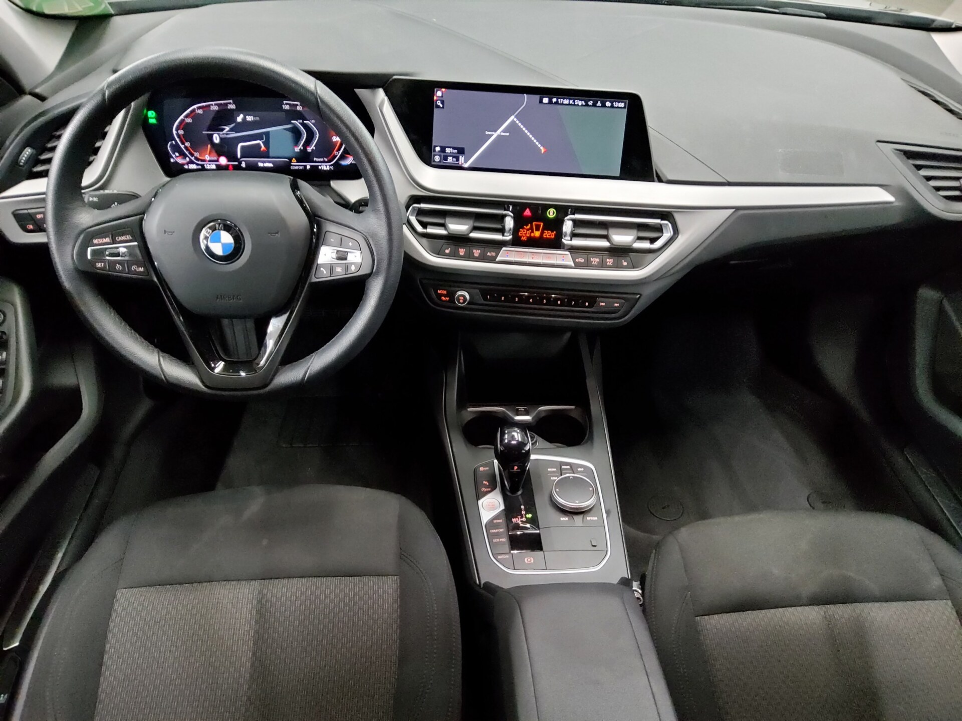 BMW 118iA Advantage Navi LED LC-Pro PDC SHZ 5