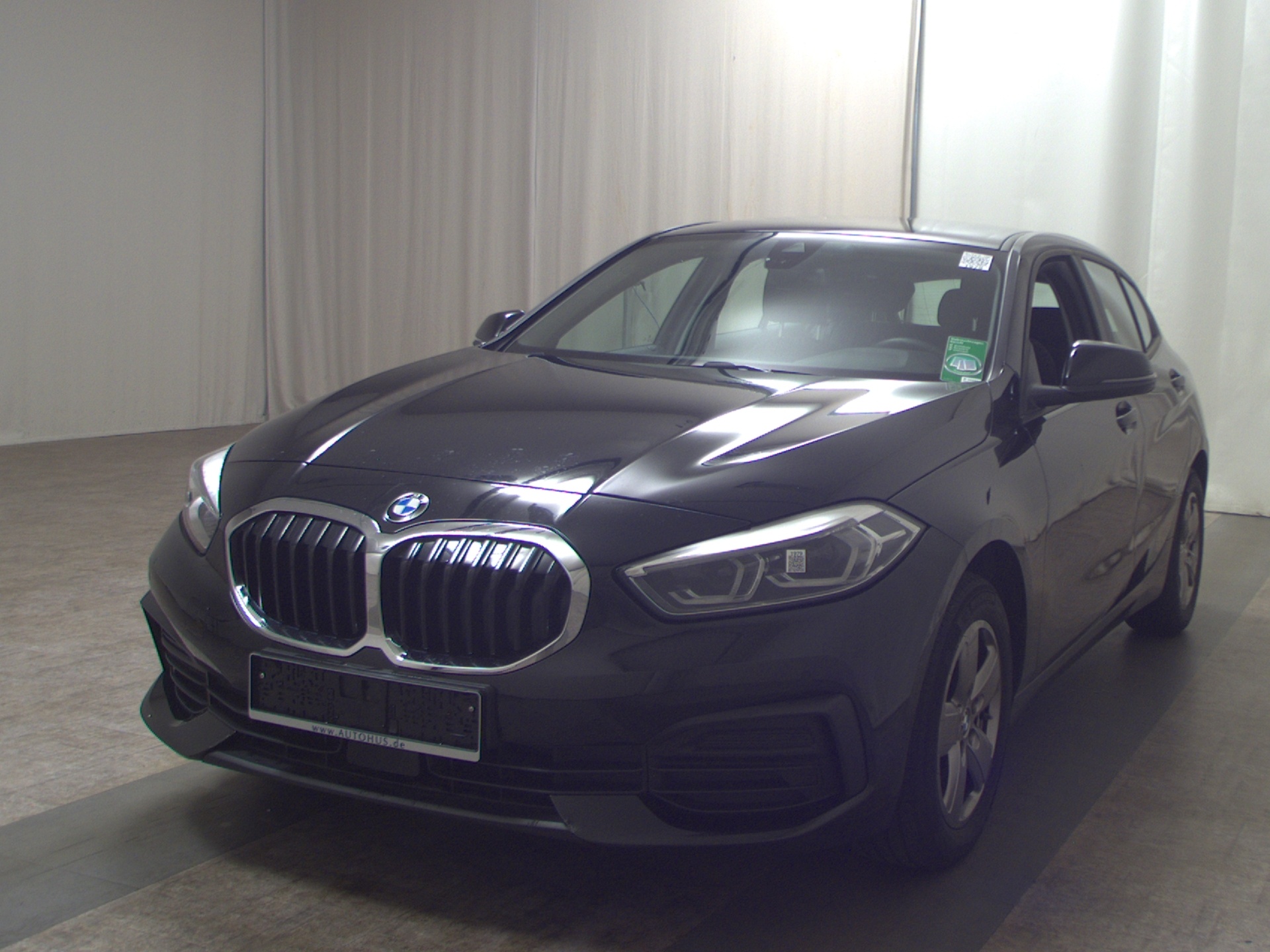 BMW 118iA Advantage Navi LED LC-Pro PDC SHZ 2
