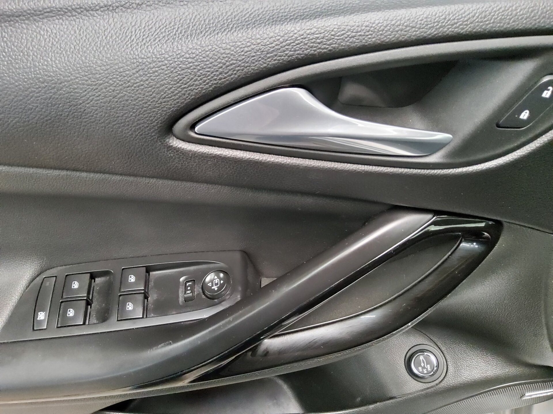 Opel Astra ST 1.5 D Elegance Navi LED GSD RFK AHK 9