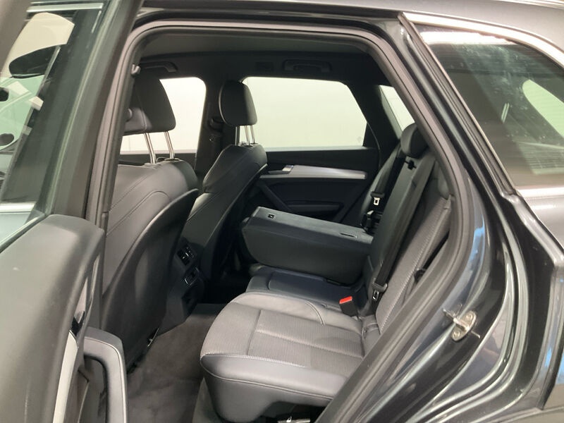 Audi Q5 50 TFSI e Qu. S-Line NAVI SPORTSITZE KLIMAAUT LED RADIO 8