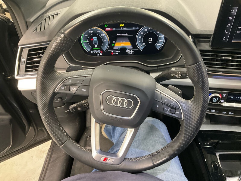 Audi Q5 50 TFSI e Qu. S-Line NAVI SPORTSITZE KLIMAAUT LED RADIO 7