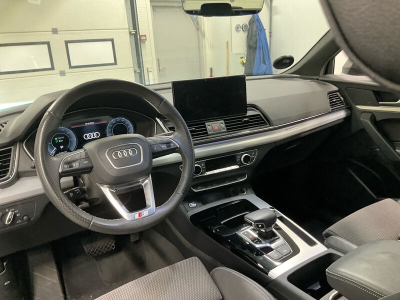 Audi Q5 50 TFSI e Qu. S-Line NAVI SPORTSITZE KLIMAAUT LED RADIO 5