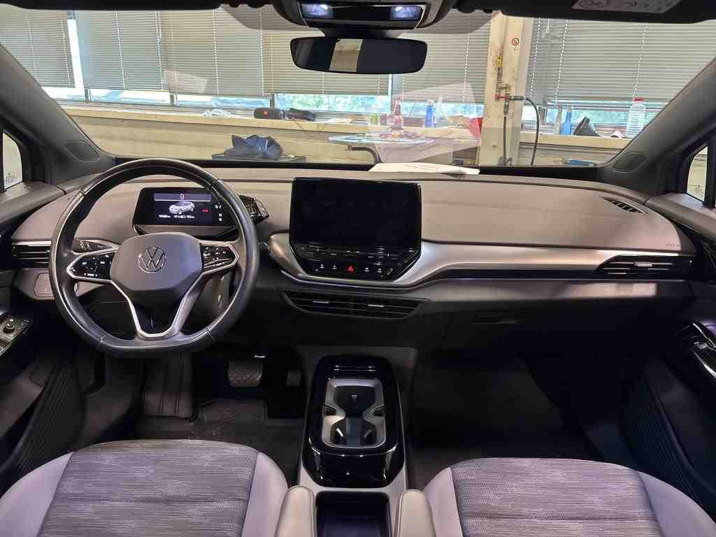 Volkswagen ID.4 NAVI LED SHZ PDC AHK 5