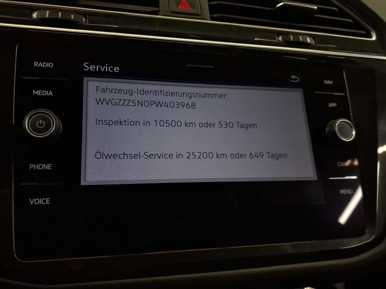 Volkswagen Tiguan 1.4 TSI eHybrid Active NAVI KLIMAAUT LED SHZ HUD 11