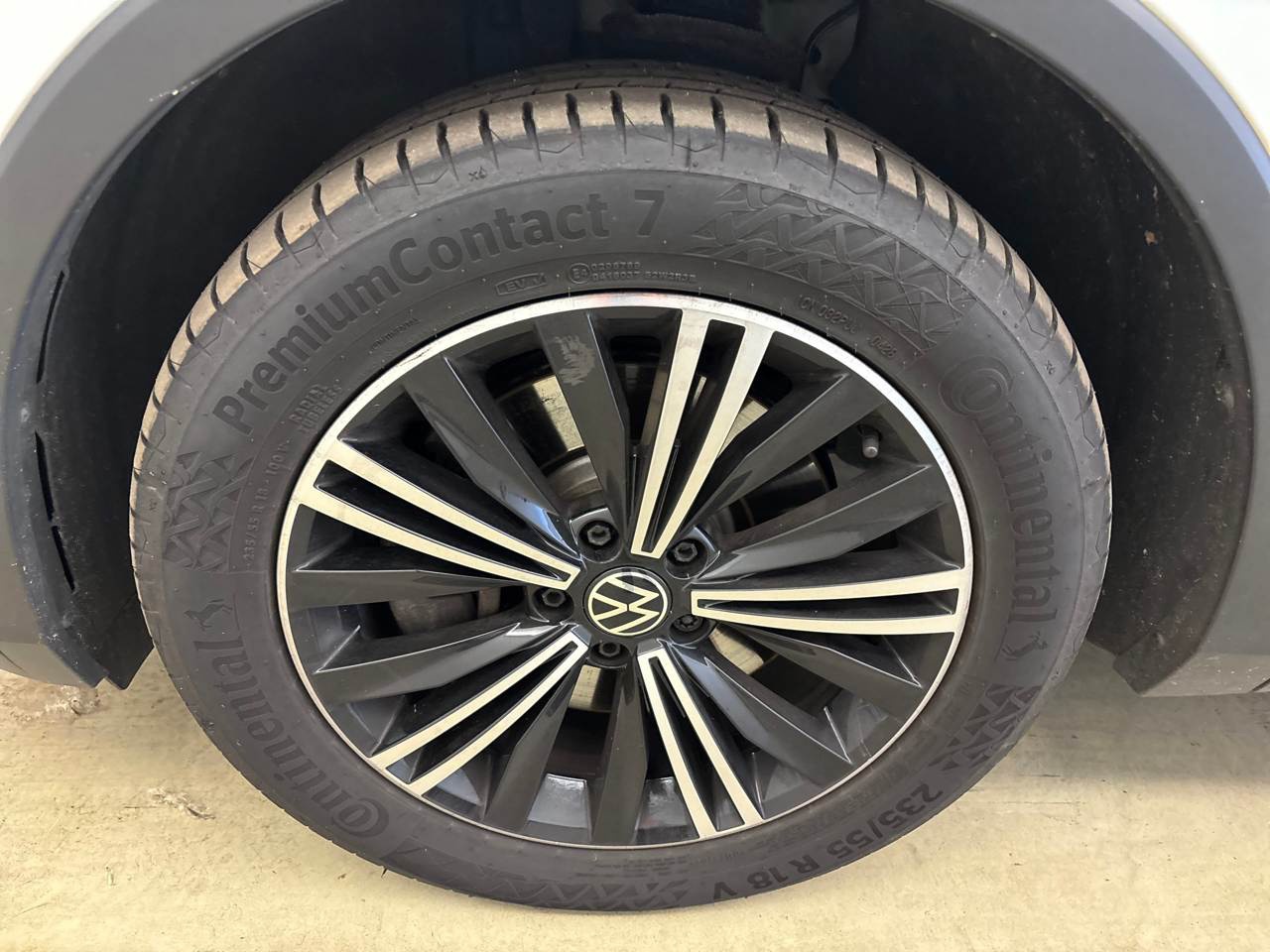 Volkswagen Tiguan 1.4 TSI eHybrid Active NAVI KLIMAAUT LED SHZ HUD 12