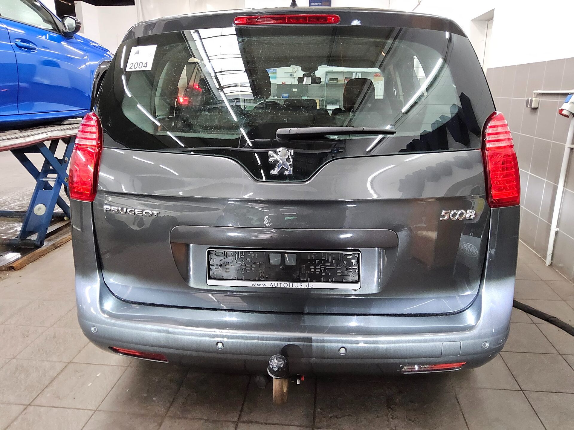 Peugeot 5008 1.6 HDi Active 7-Sitzer Pano AHK 11