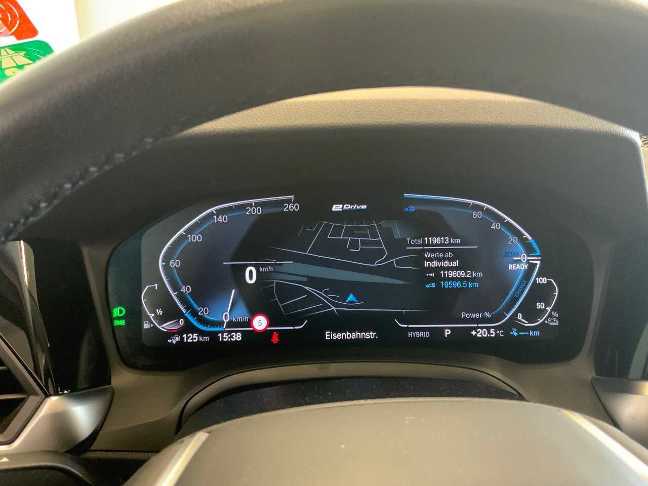 BMW 320e Touring Navi LED LC-Pro PDC HIFI 10