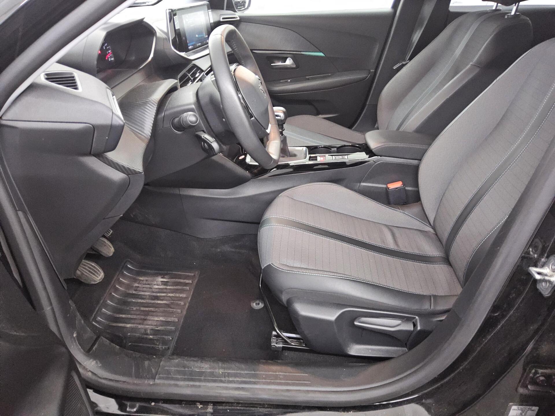 Peugeot 208 1.2 PureTech Allure T-Leder Navi LED 8