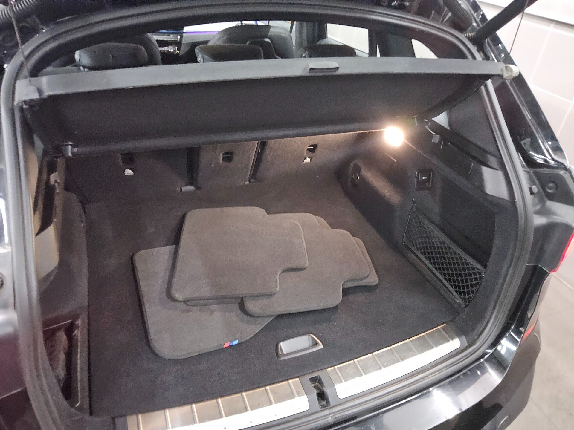 BMW X1 xDrive25e M-Sport T-Leder Navi LED AHK 12