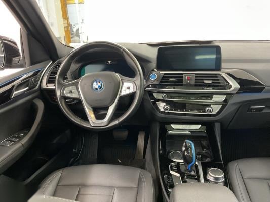 BMW Ix3 Leder Navi LED LC Prof. 5