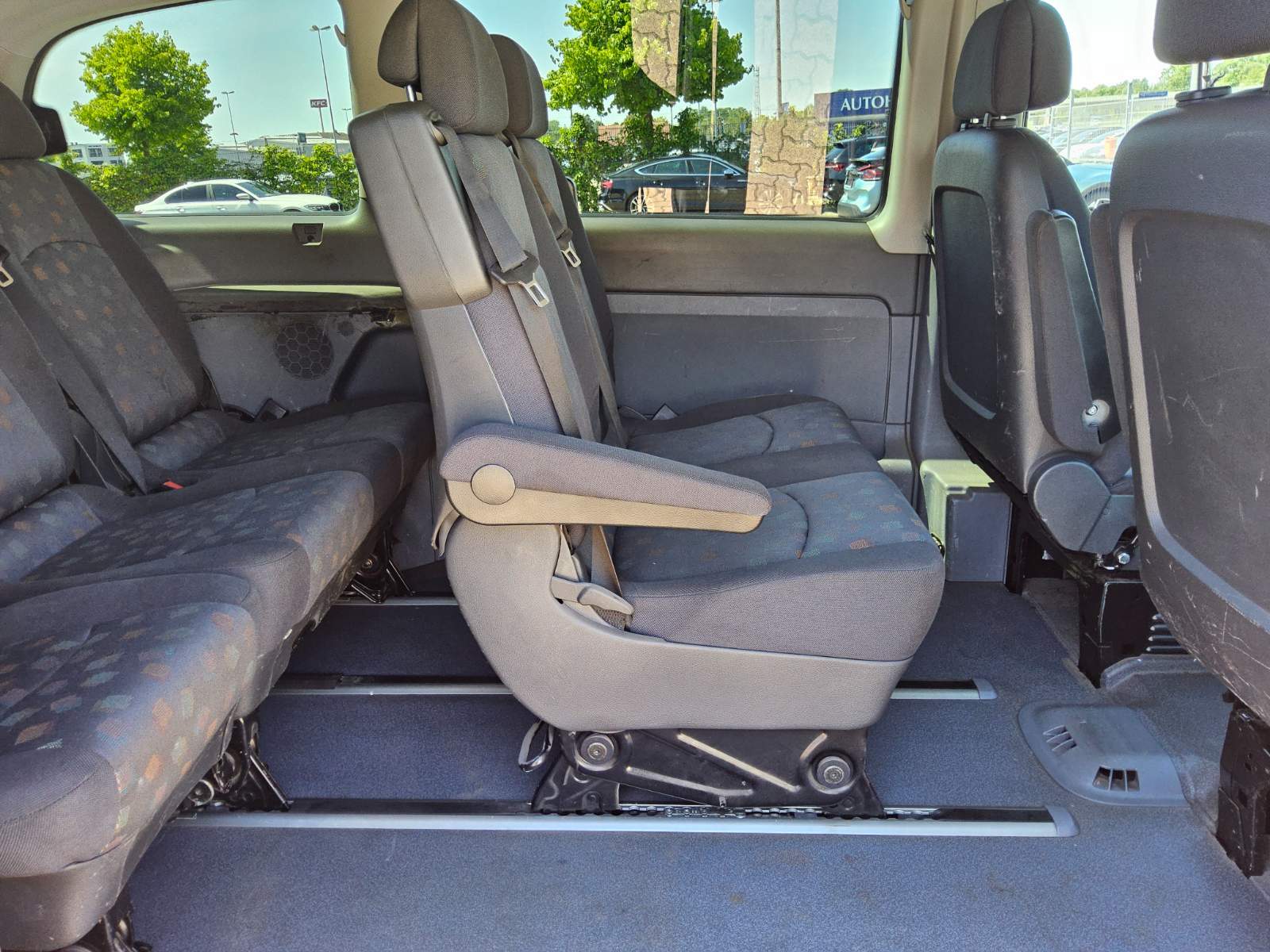 Mercedes-Benz Vito CDI 7-Sitzer Tempomat Shz Klima 12